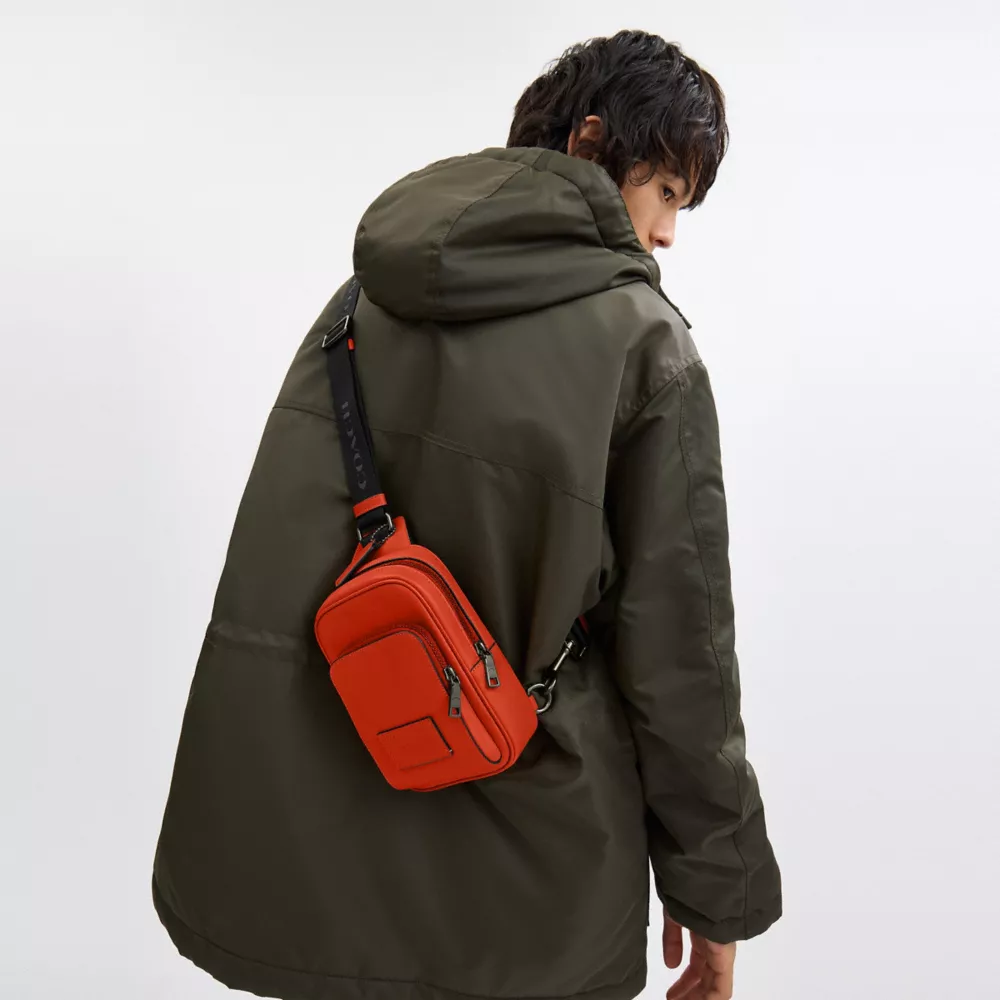Сумка COACH Racer Sling Pack