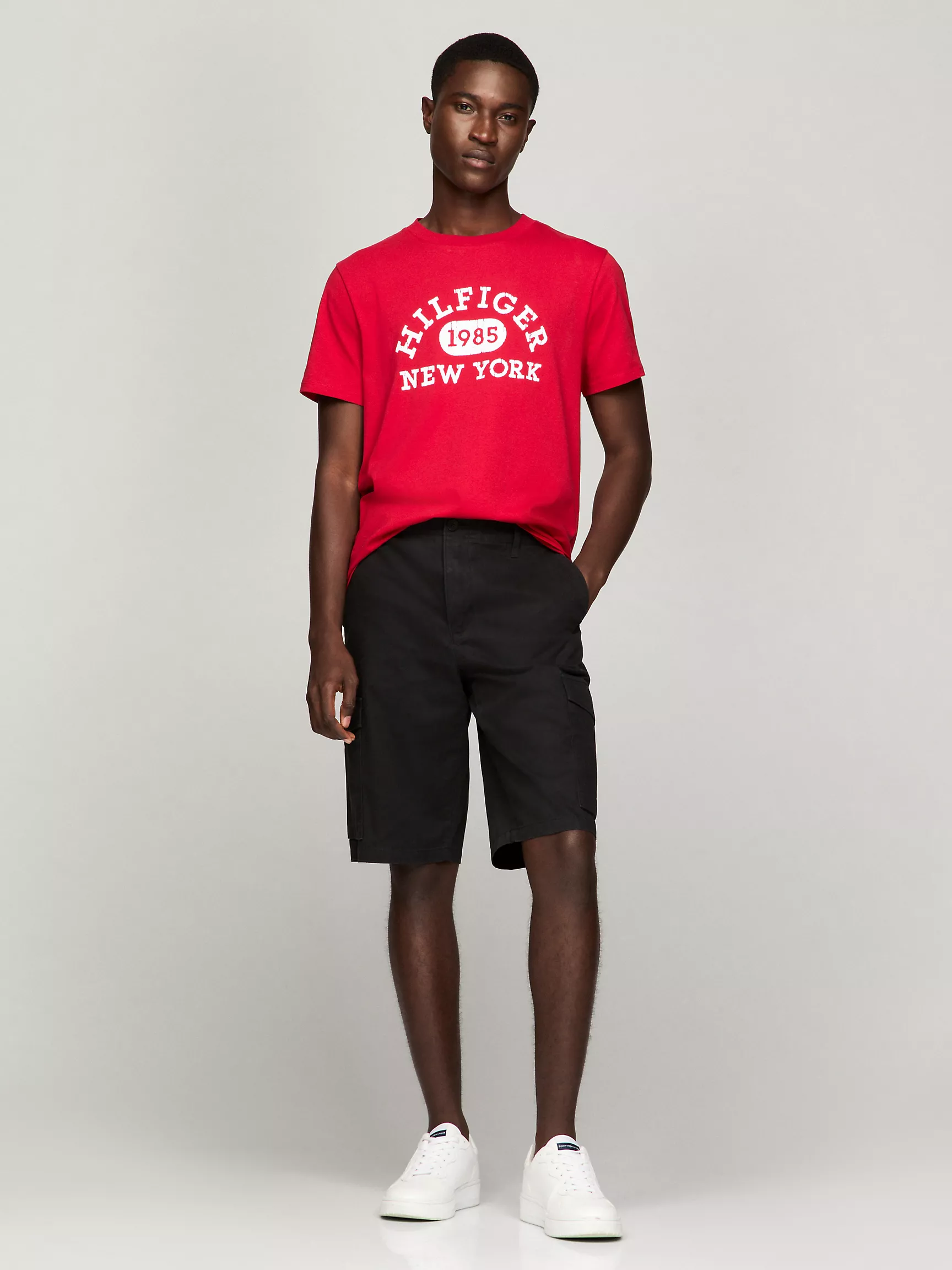 Мужская футболка Tommy Hilfiger, Футболка с университетским монограммным логотипом