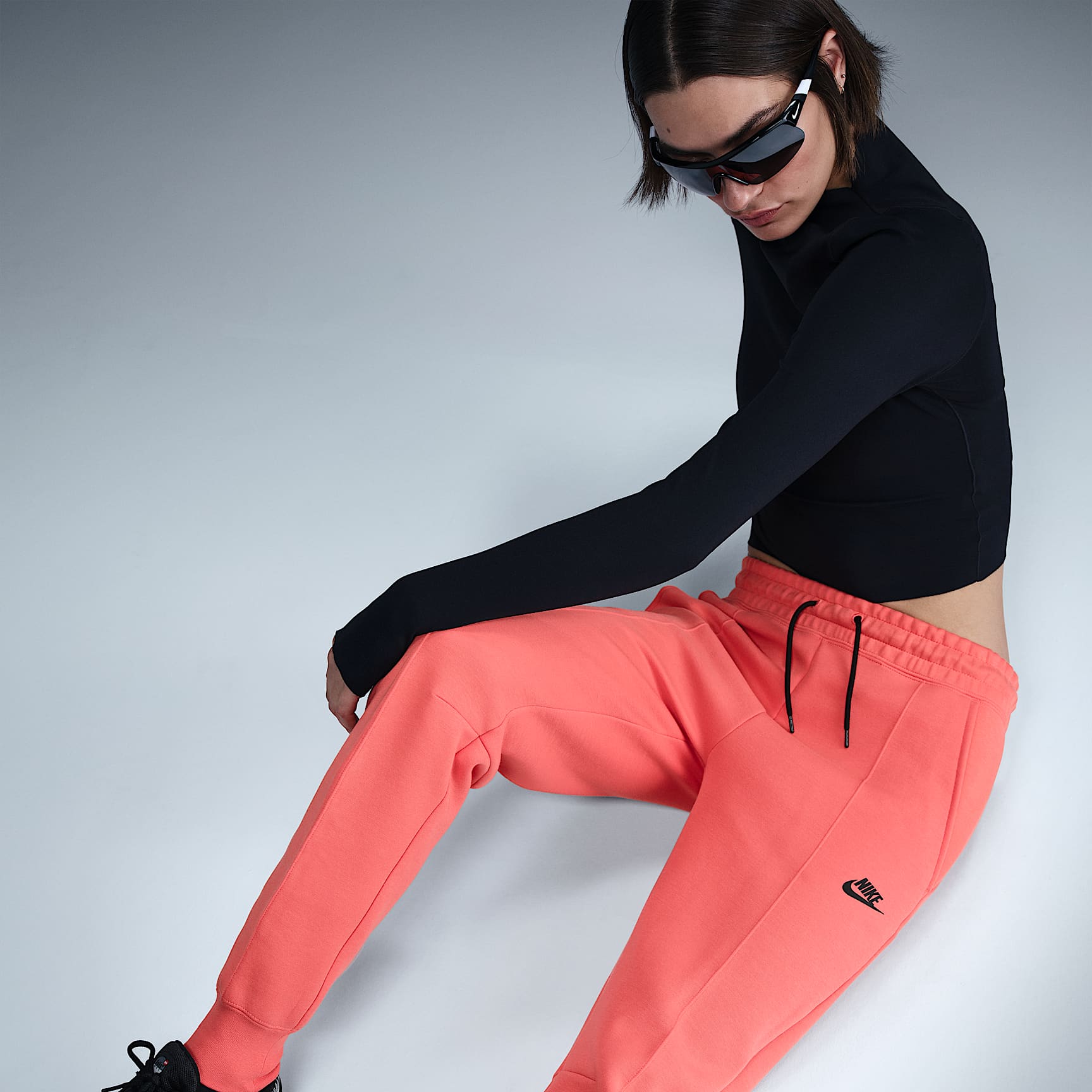 Nike Sportswear Tech Fleece Women's Mid-Rise Joggers