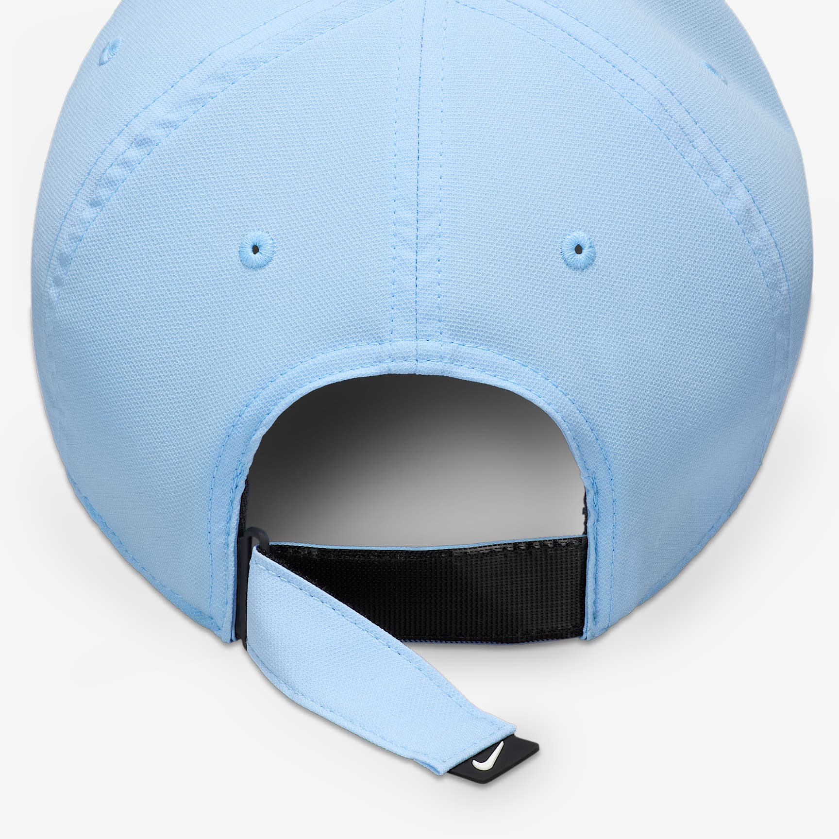 Nike Dri-FIT Club Structured Swoosh Cap