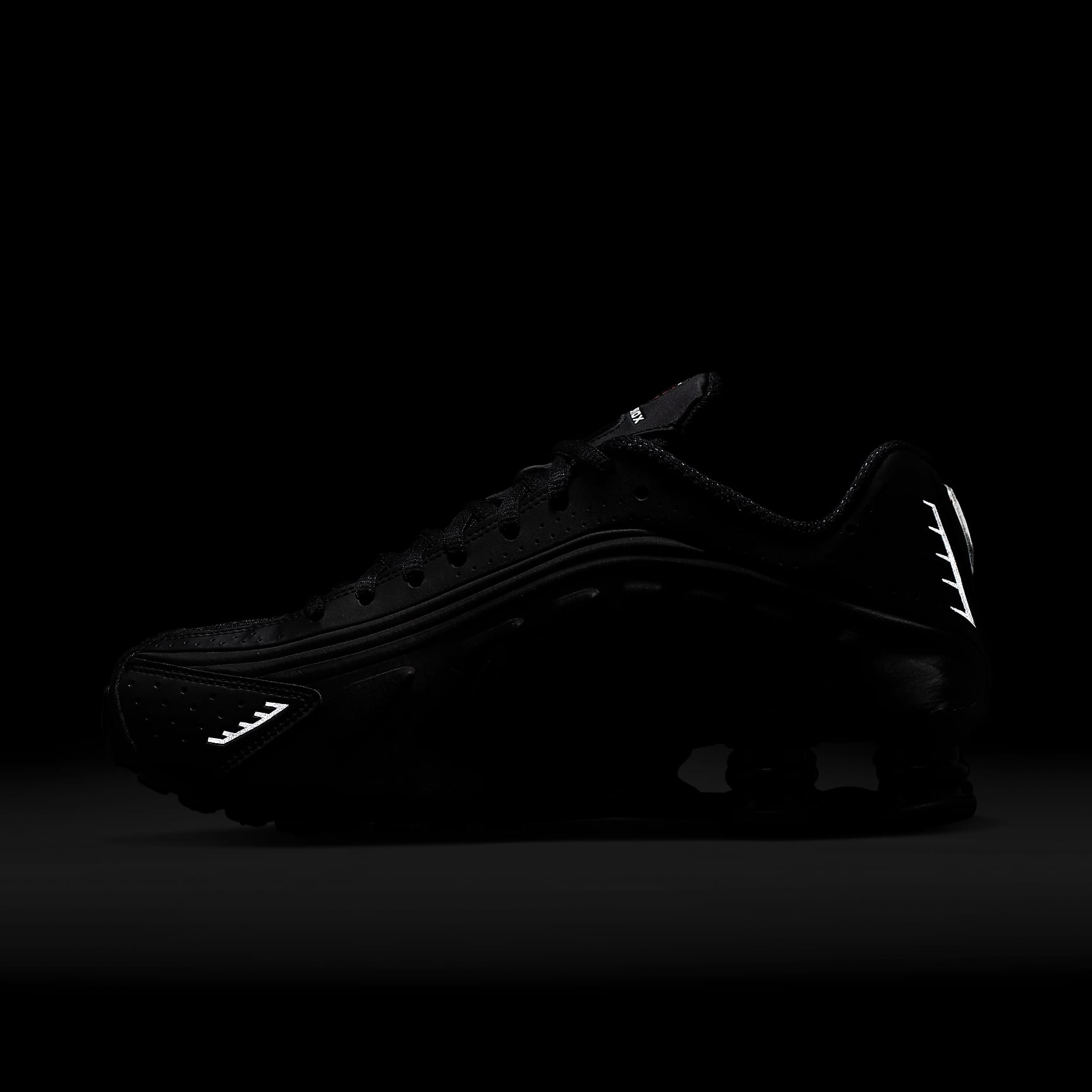 Nike Shox R4 Women's Shoes