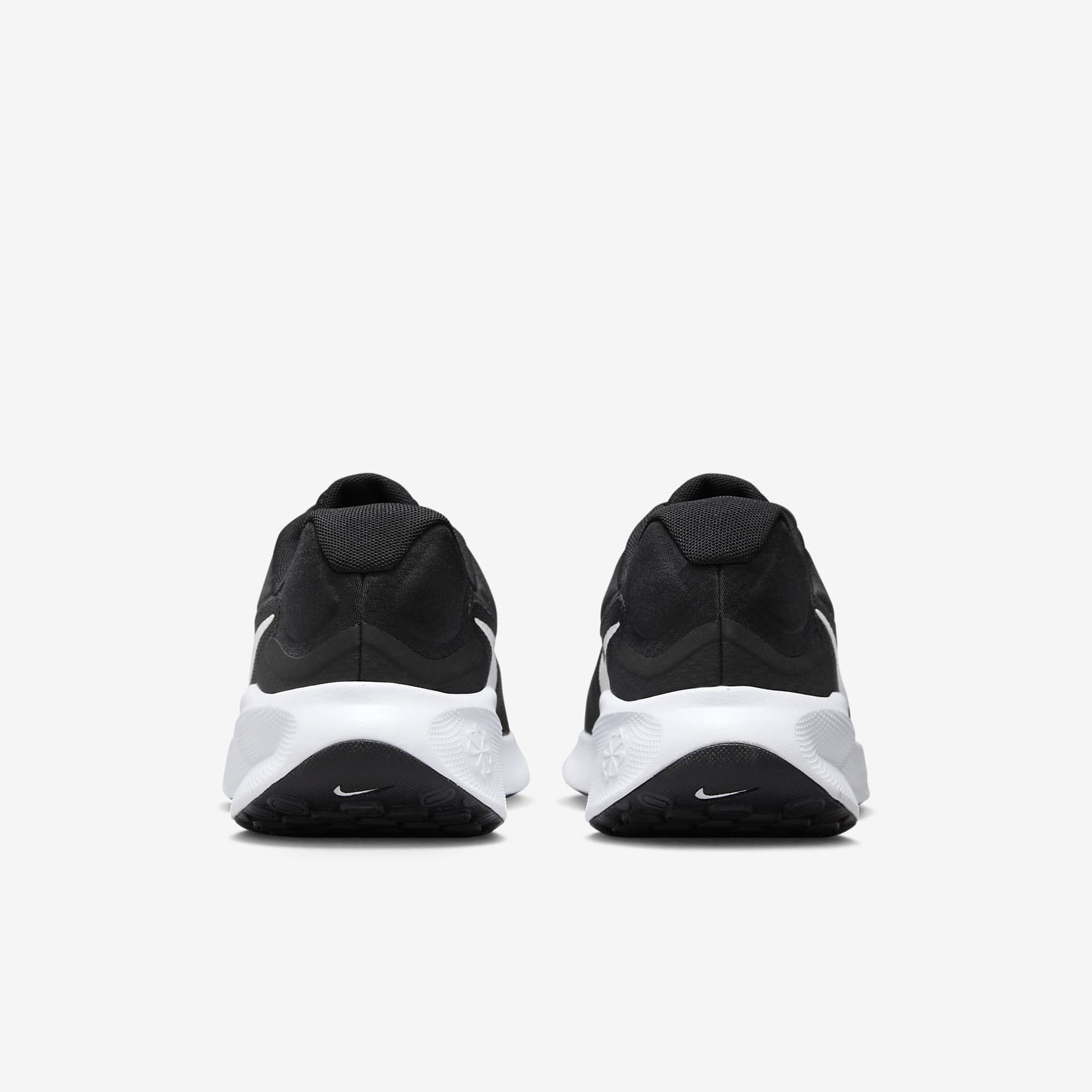 Nike Revolution 7 Men's Road Running Shoes