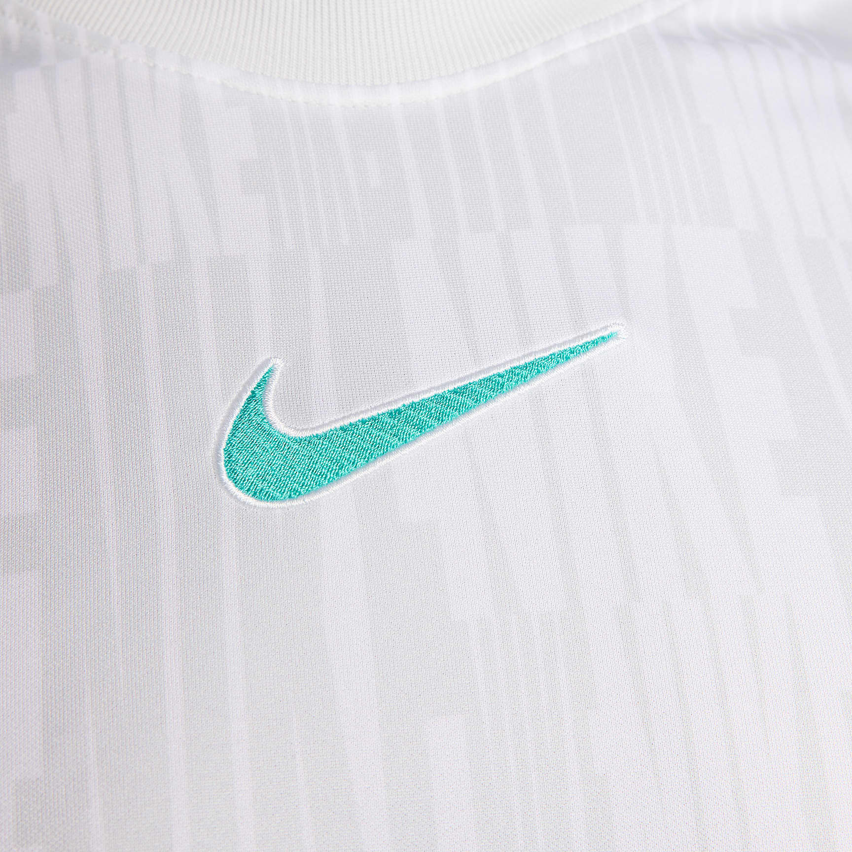 Nike Academy Men's Dri-FIT Short-Sleeve Soccer Top