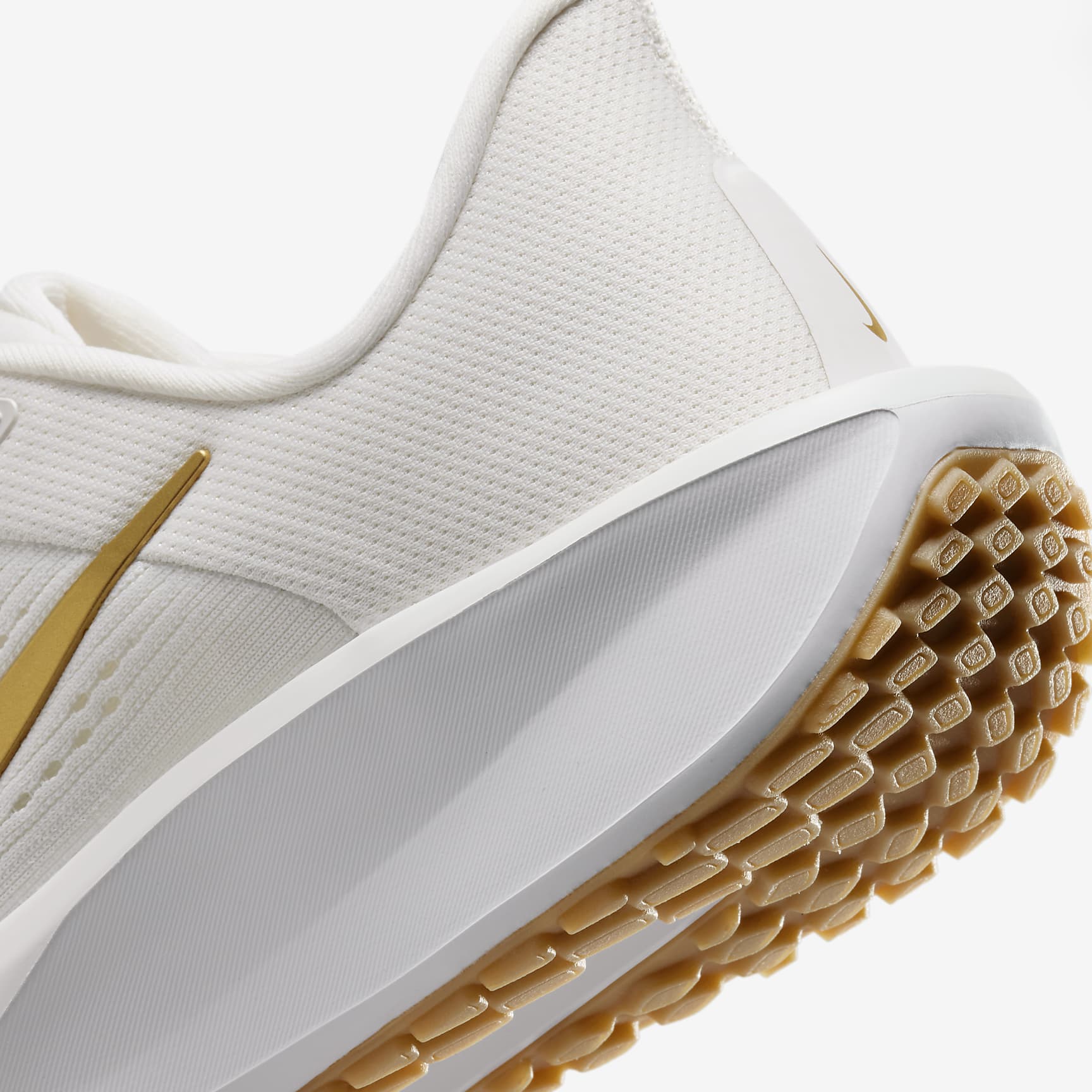 Nike Quest 6 Women's Road Running Shoes