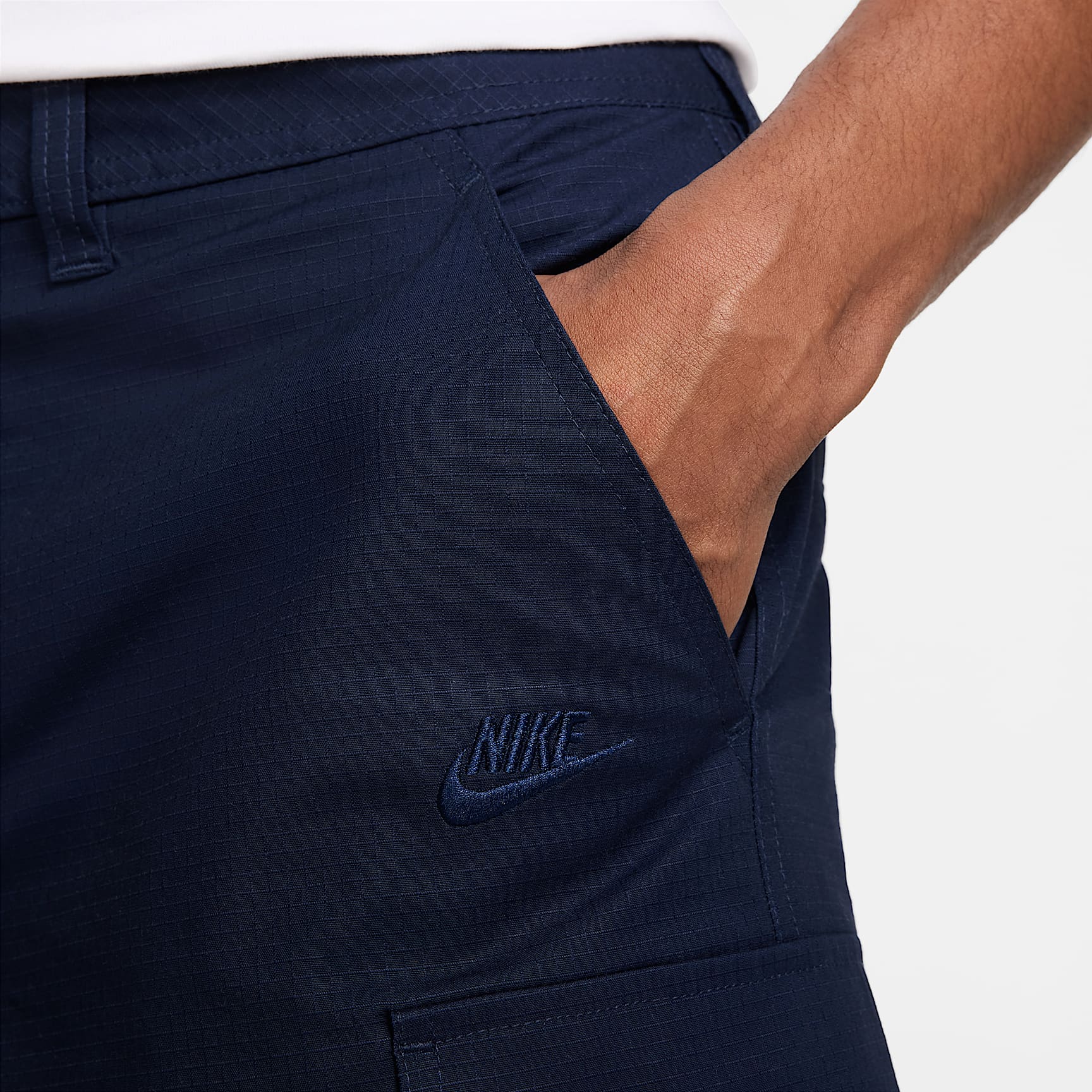 Nike Club Men's Woven Cargo Shorts