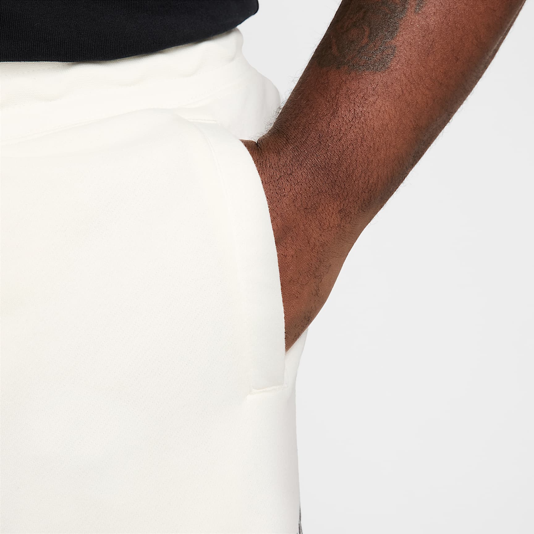 Nike Club Men's French Terry Alumni Shorts