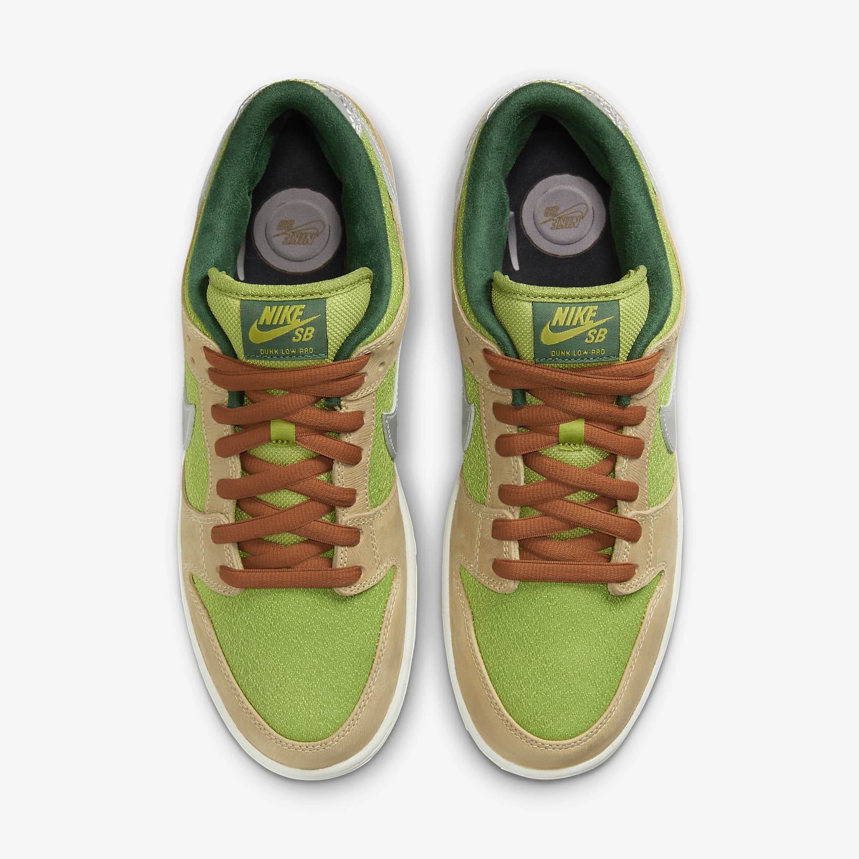 Nike SB Dunk Low Pro Skate Shoes