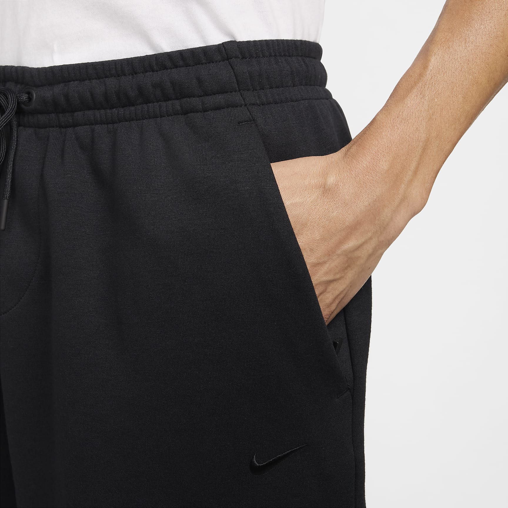 Nike Primary Fleece Men's 7" Dri-FIT UV Unlined Performance Shorts