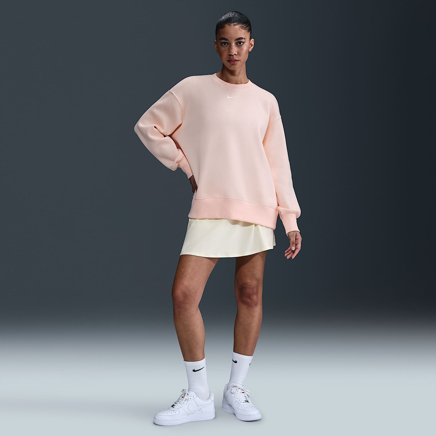 Nike Sportswear Phoenix Fleece Women's Oversized Crew-Neck Sweatshirt