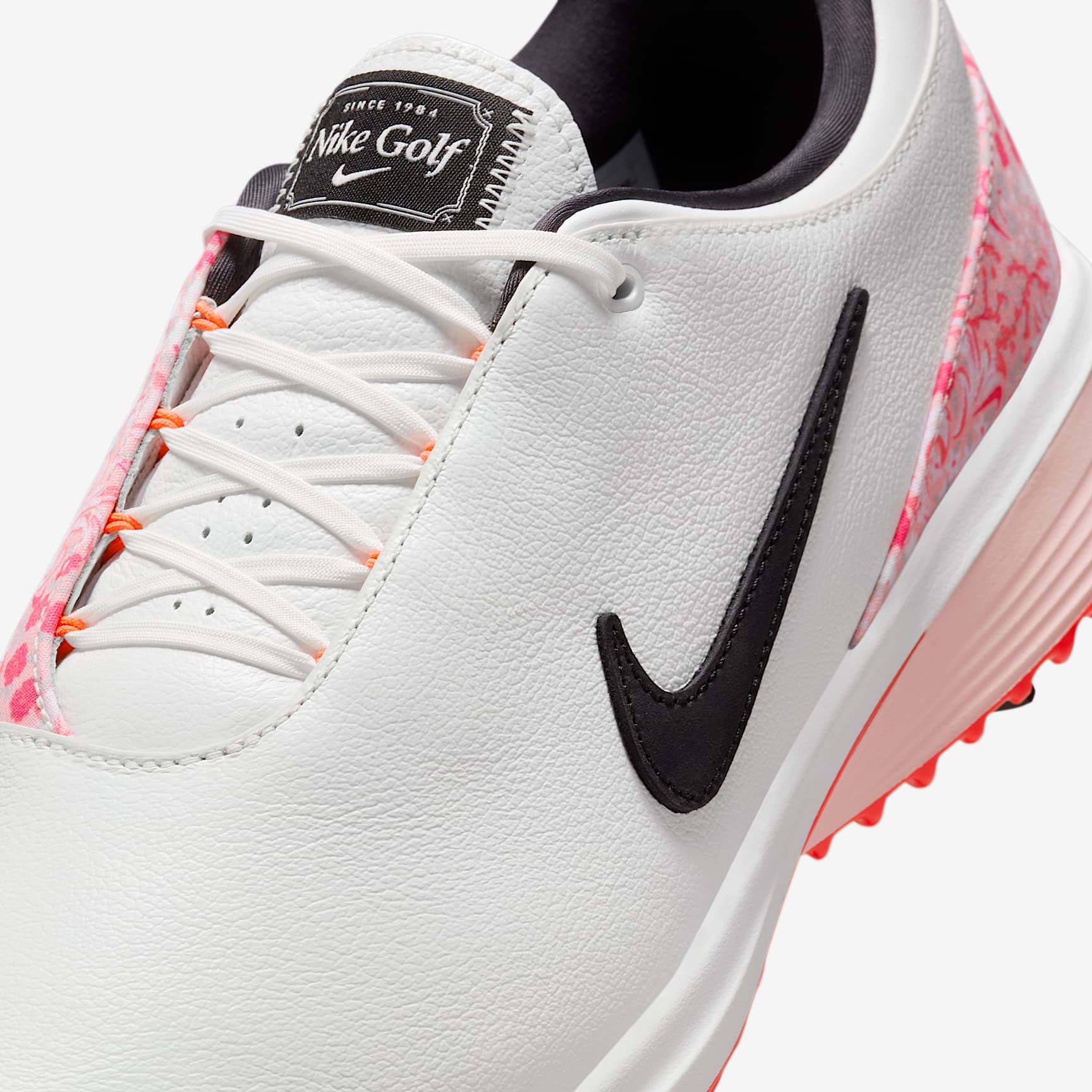 Nike Victory Tour 4 Golf Shoes