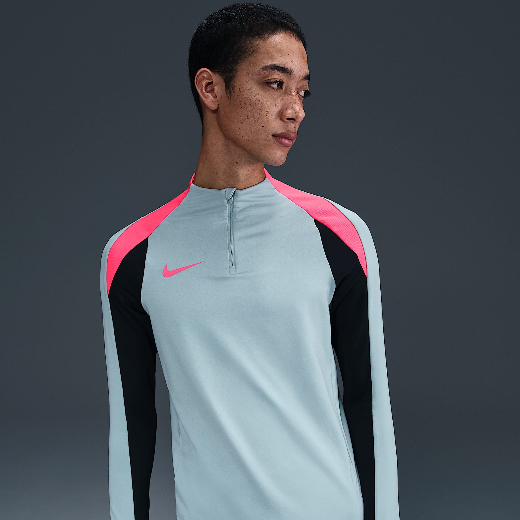 Nike Strike Men's Dri-FIT Soccer 1/2-Zip Drill Top