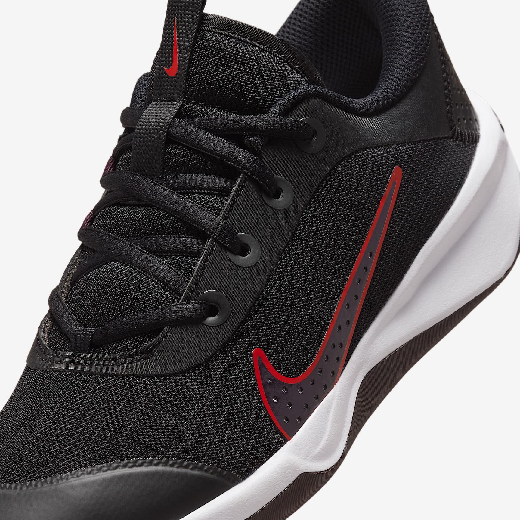 Nike Omni Multi-Court Big Kids' Indoor Court Shoes