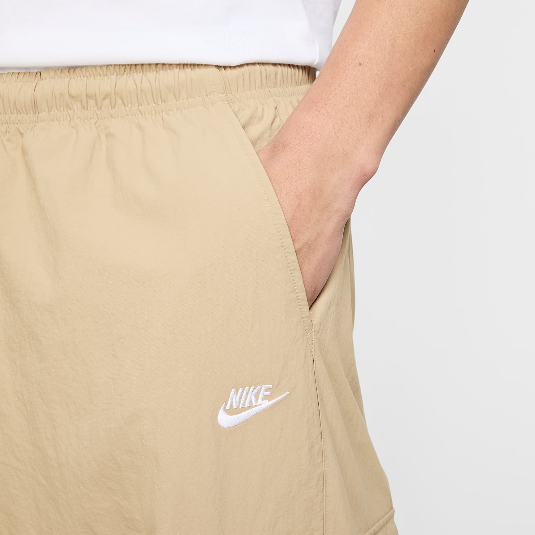 Nike Club Men's Woven Cargo Pants