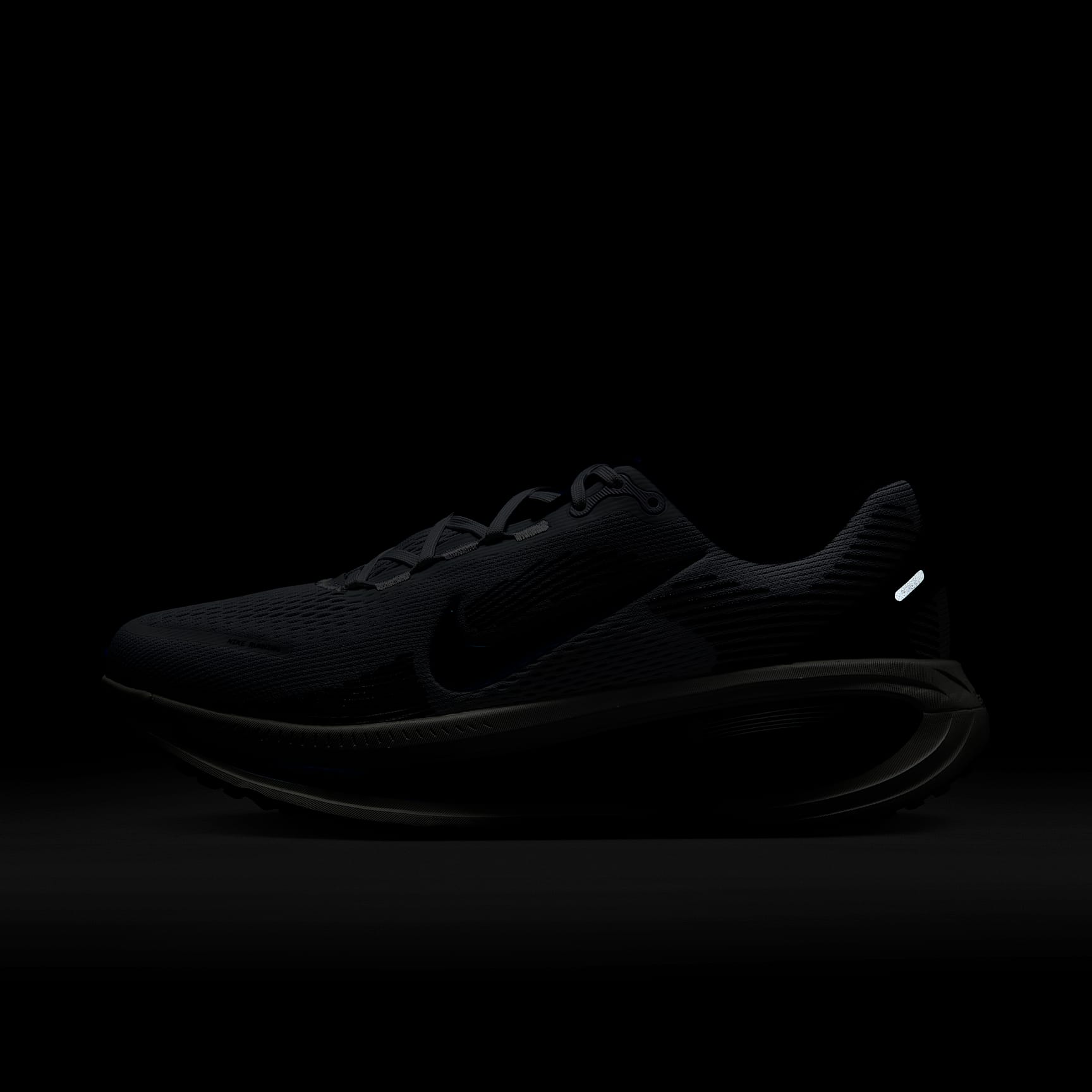Nike Vomero 18 Men's Road Running Shoes