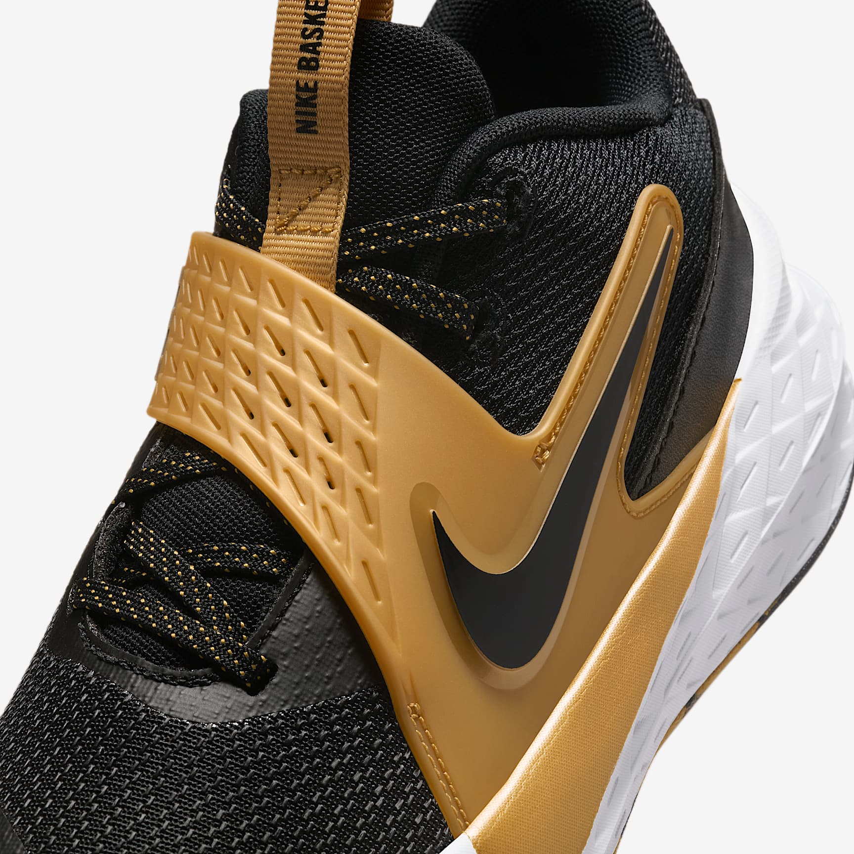 Nike Team Hustle D 12 Big Kids' Basketball Shoes