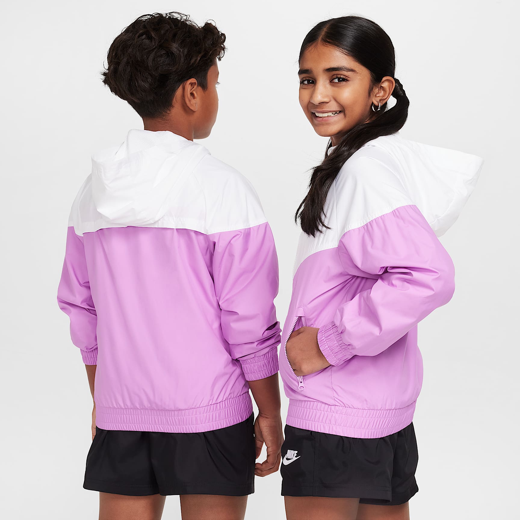 Nike Sportswear Windrunner Big Kids' Hooded Repel Jacket