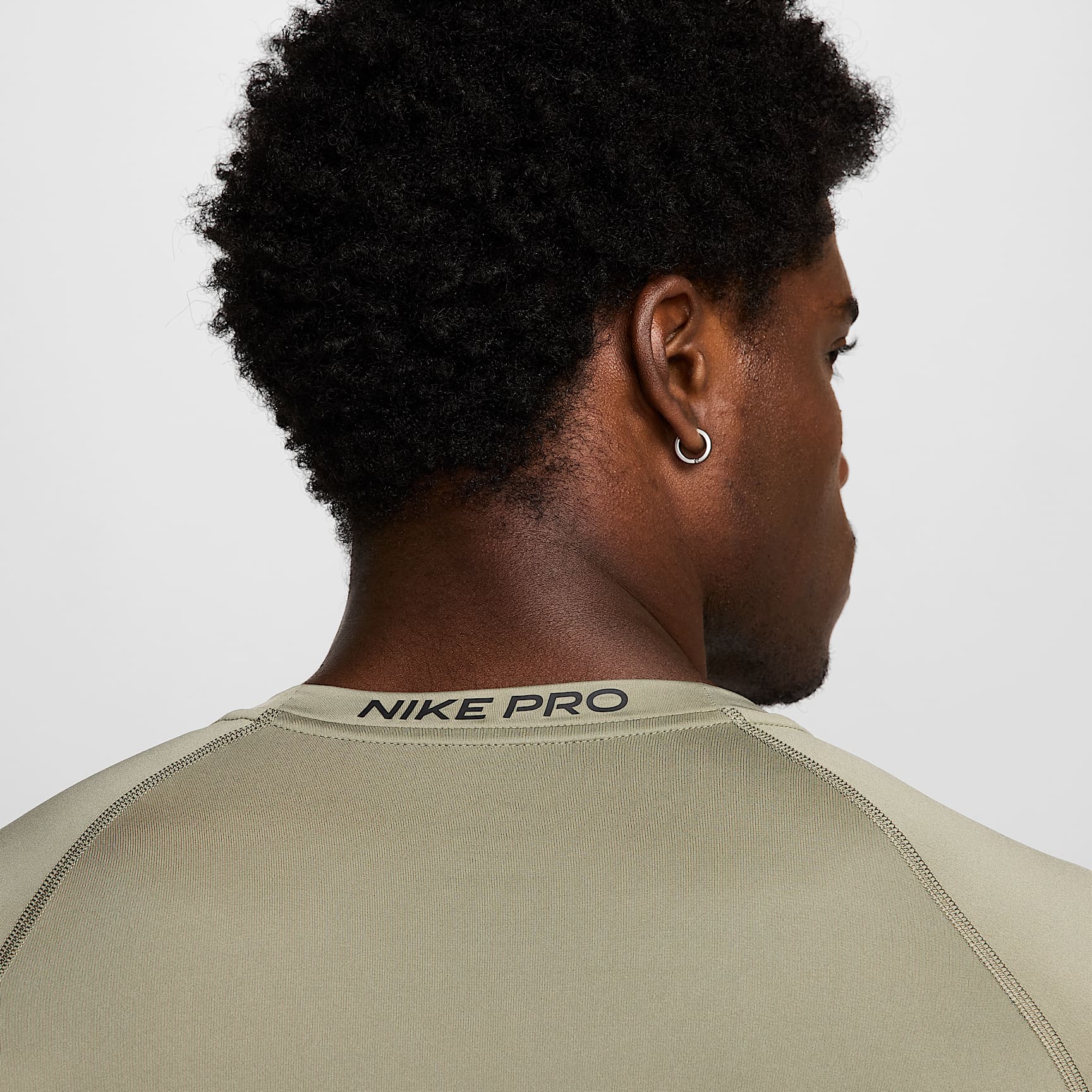 Nike Pro Men's Dri-FIT Tight Long-Sleeve Fitness Top
