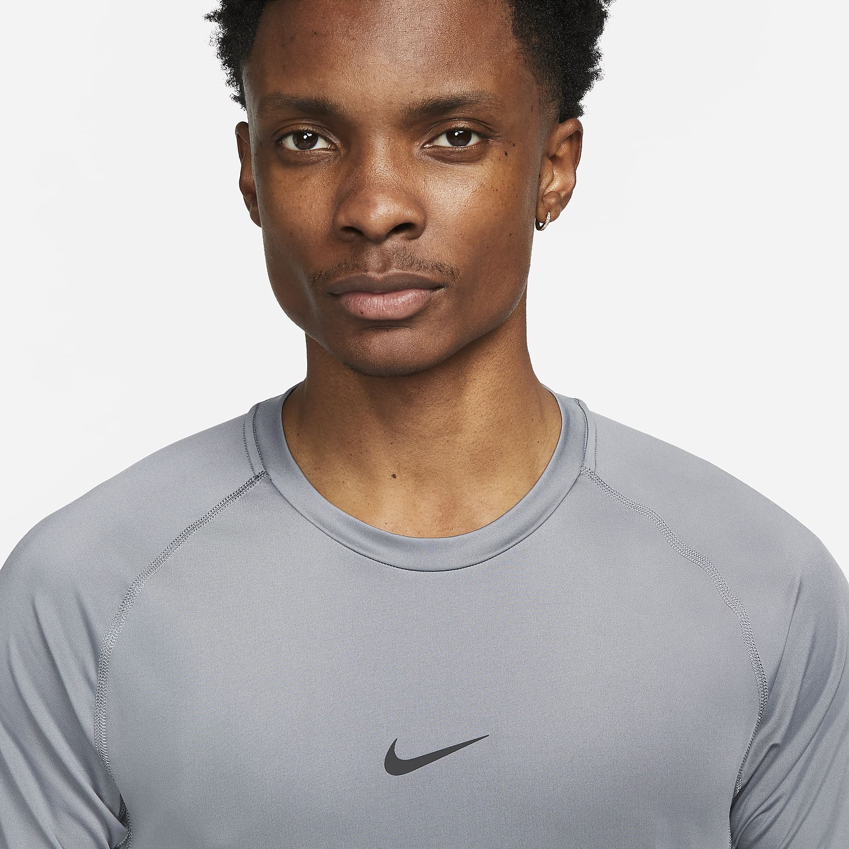 Nike Pro Men's Dri-FIT Slim Short-Sleeve Top