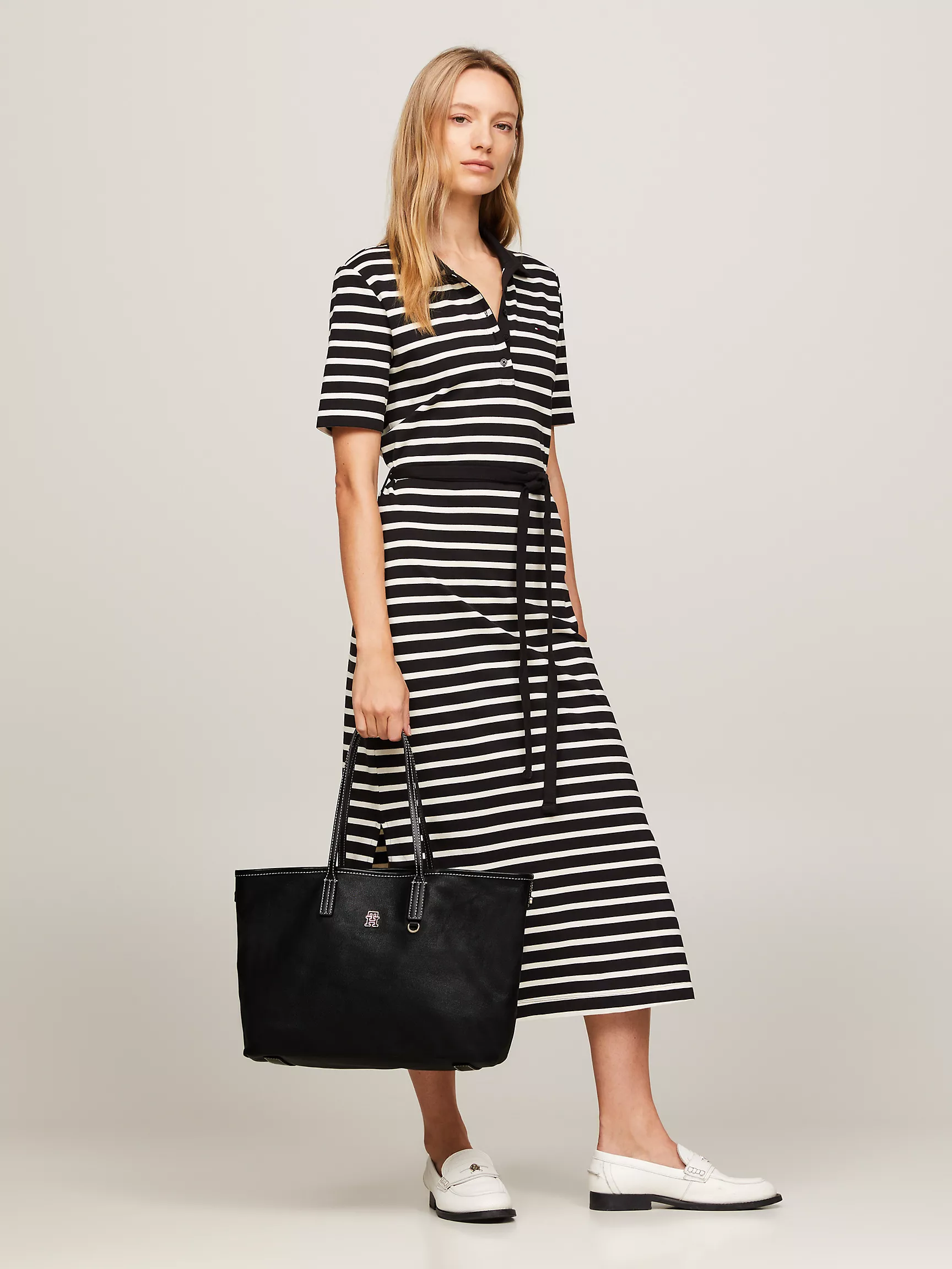 Женская сумка Tommy Hilfiger, Лакированная сумка-тоут с логотипом TH