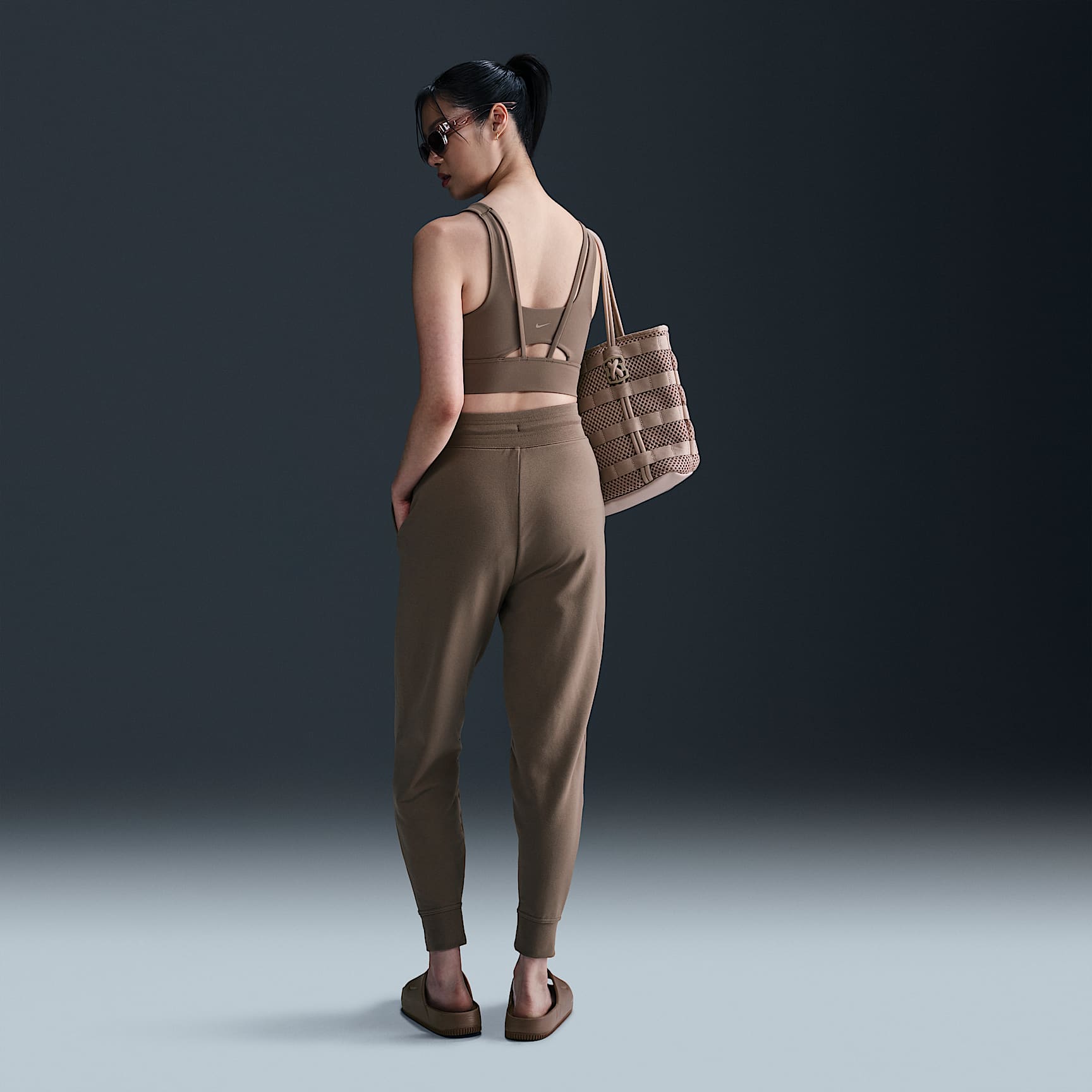 Nike Dri-FIT One Women's High-Waisted 7/8 French Terry Joggers