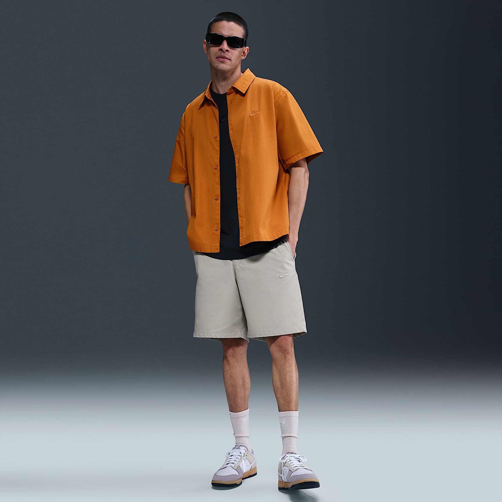 Nike Club Men's Short-Sleeve Button-Down Shirt