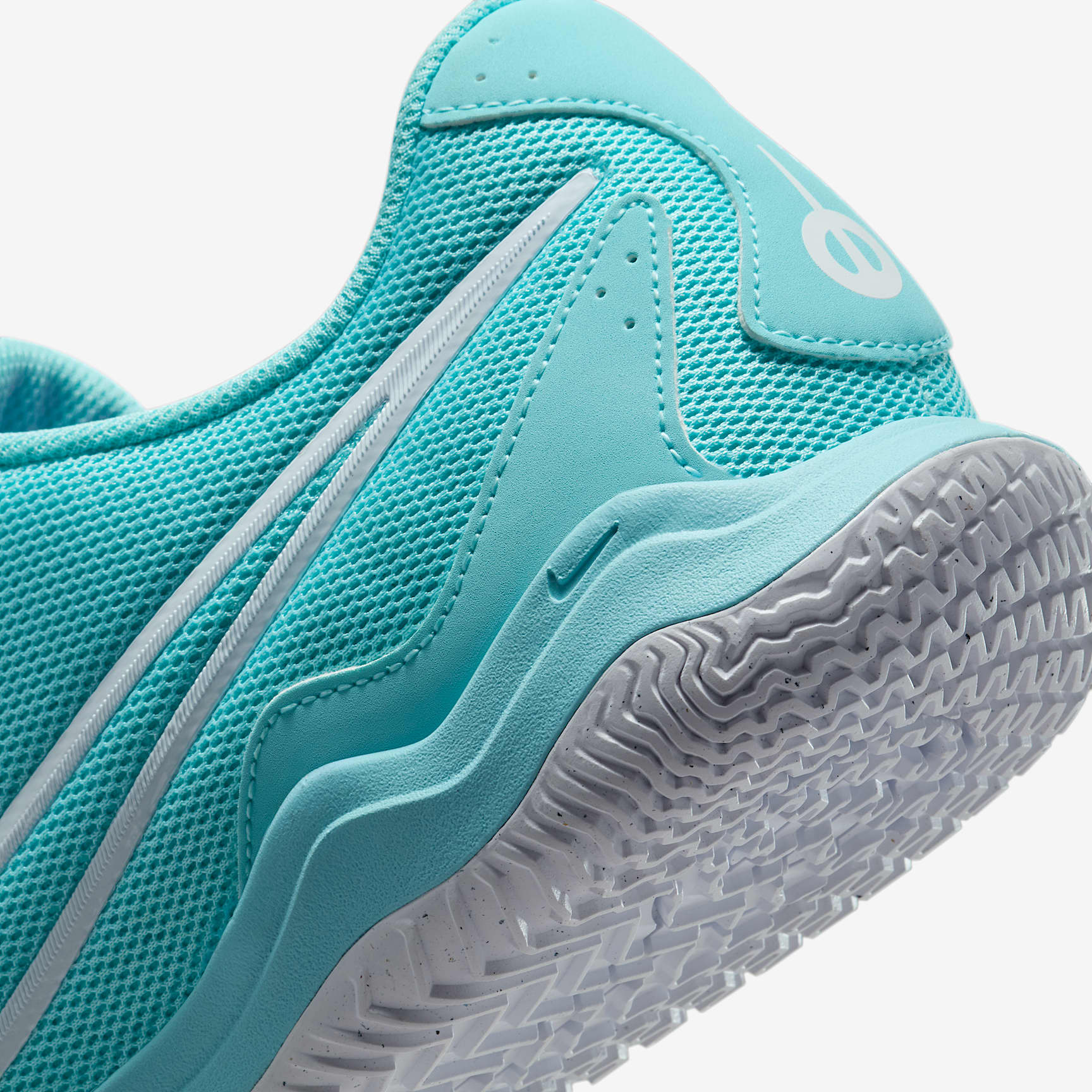 Nike Tiempo Legend 10 Academy Indoor/Court Low-Top Soccer Shoes