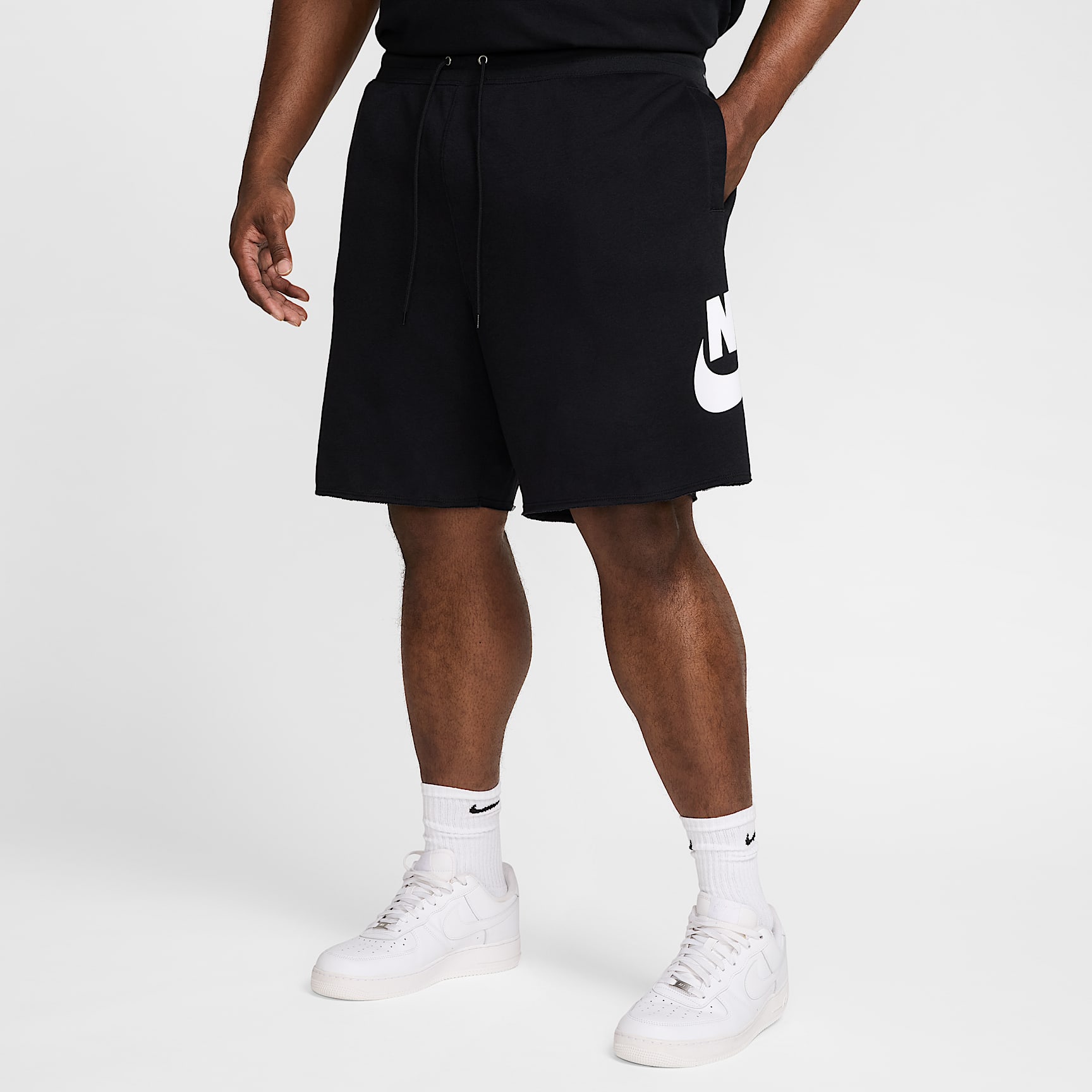 Nike Club Men's French Terry Alumni Shorts