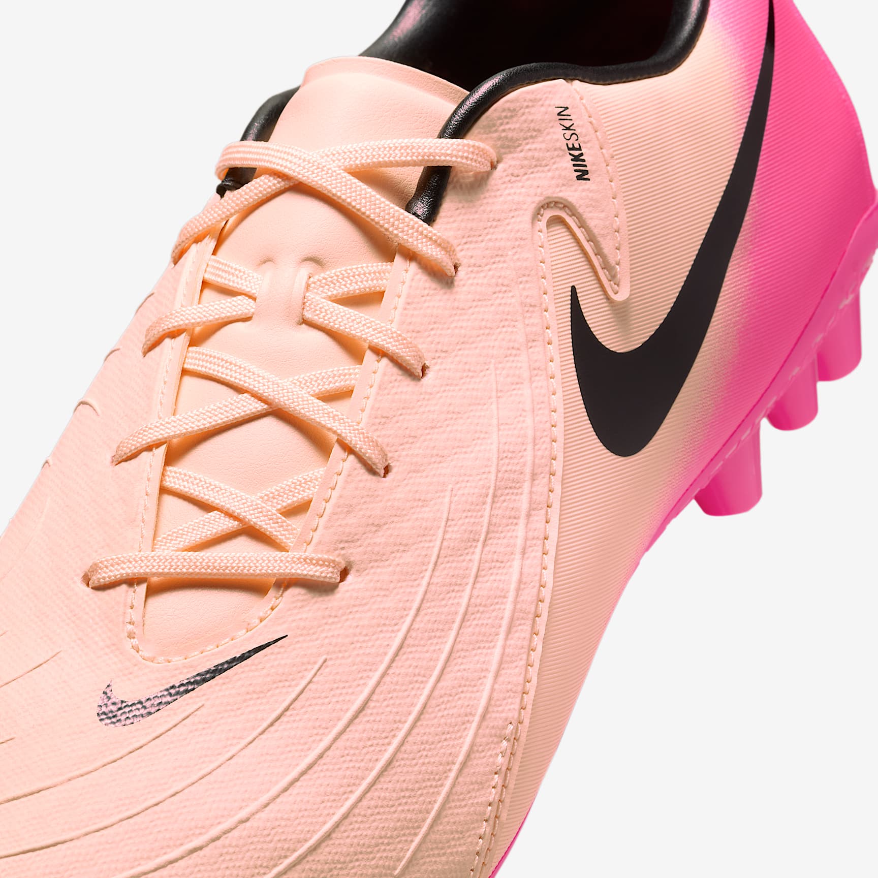 Nike Phantom GX 2 Academy AG Low-Top Soccer Cleats