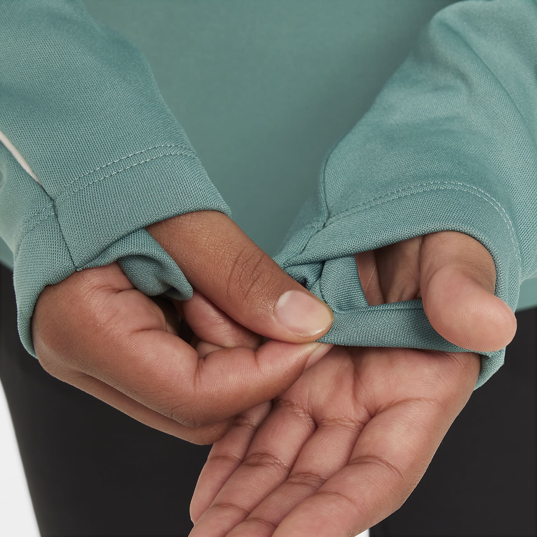 Liverpool FC Academy Winter Warrior Big Kids' Nike Therma-FIT Soccer Drill Top