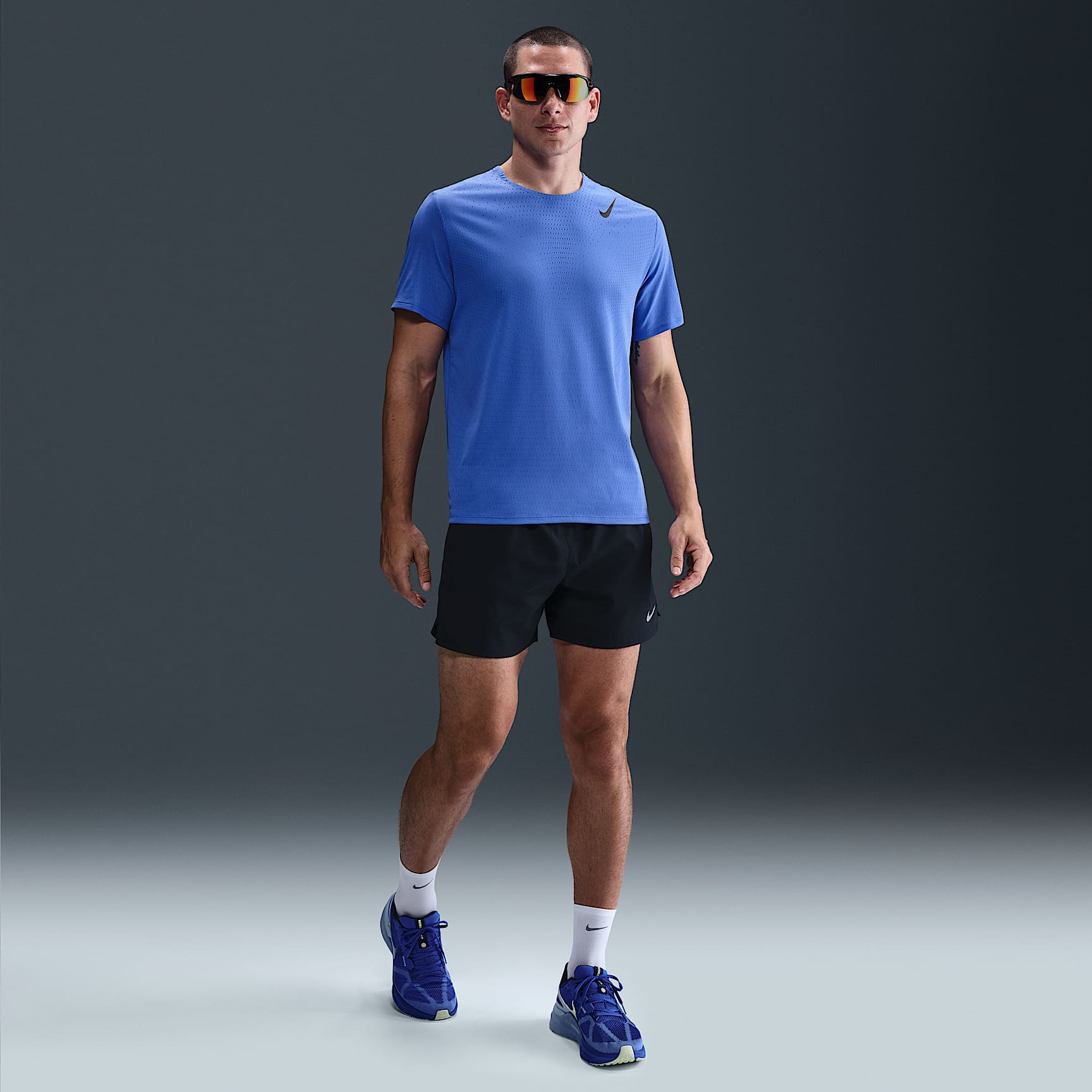 Nike AeroSwift Men's Dri-FIT ADV Short-Sleeve Running Top