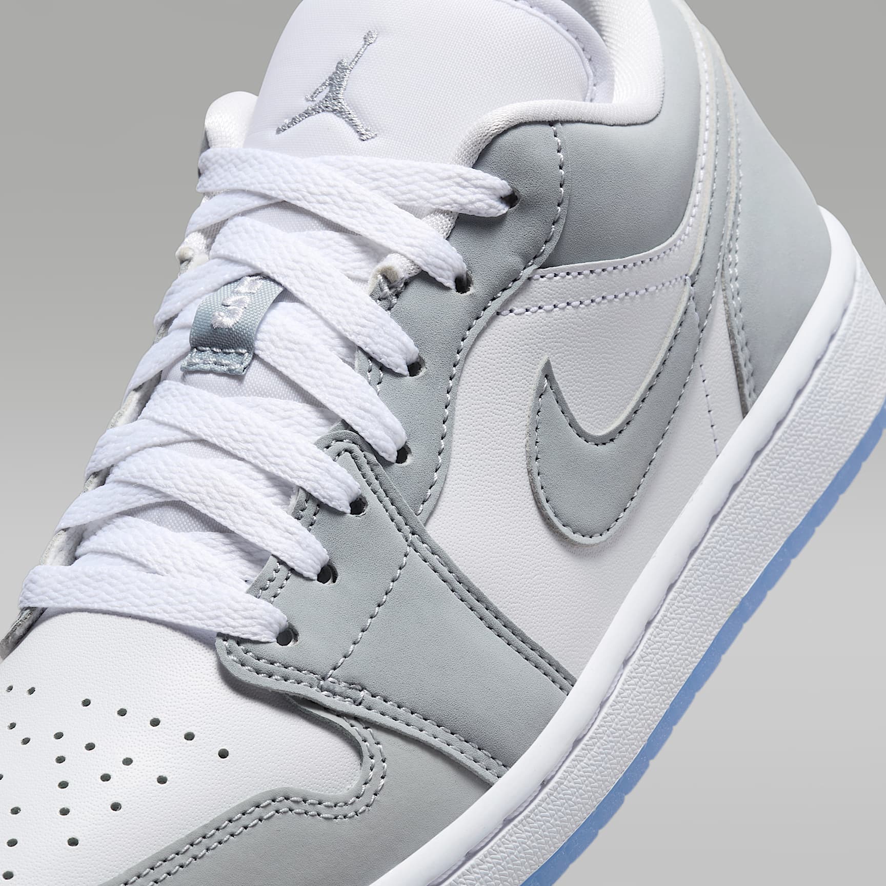 Air Jordan 1 Low Women's Shoes