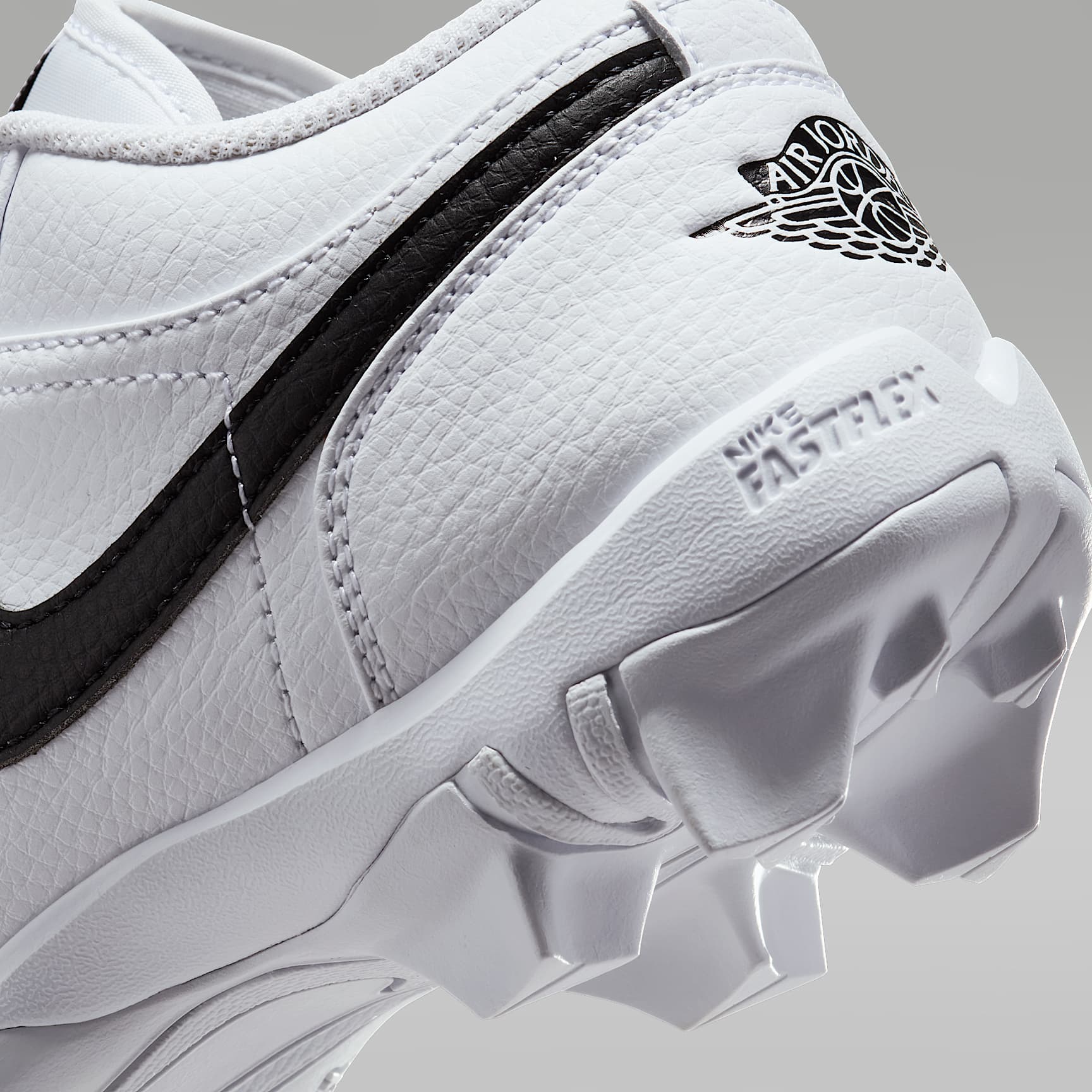 Jordan 1 Low Little/Big Kids' Cleats
