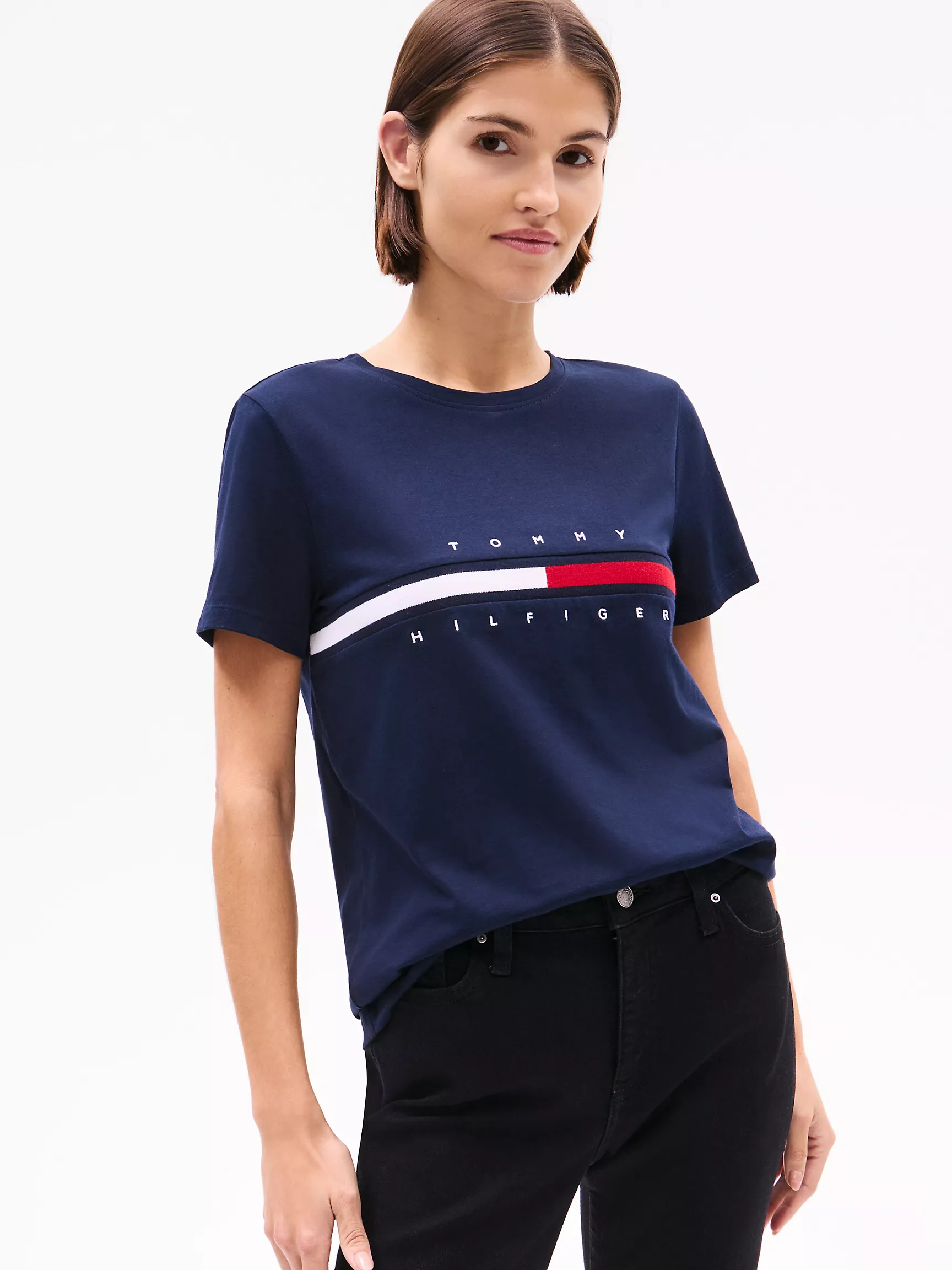 Женская футболка Tommy Hilfiger, Футболка с вышитым логотипом и полоской в стиле флага