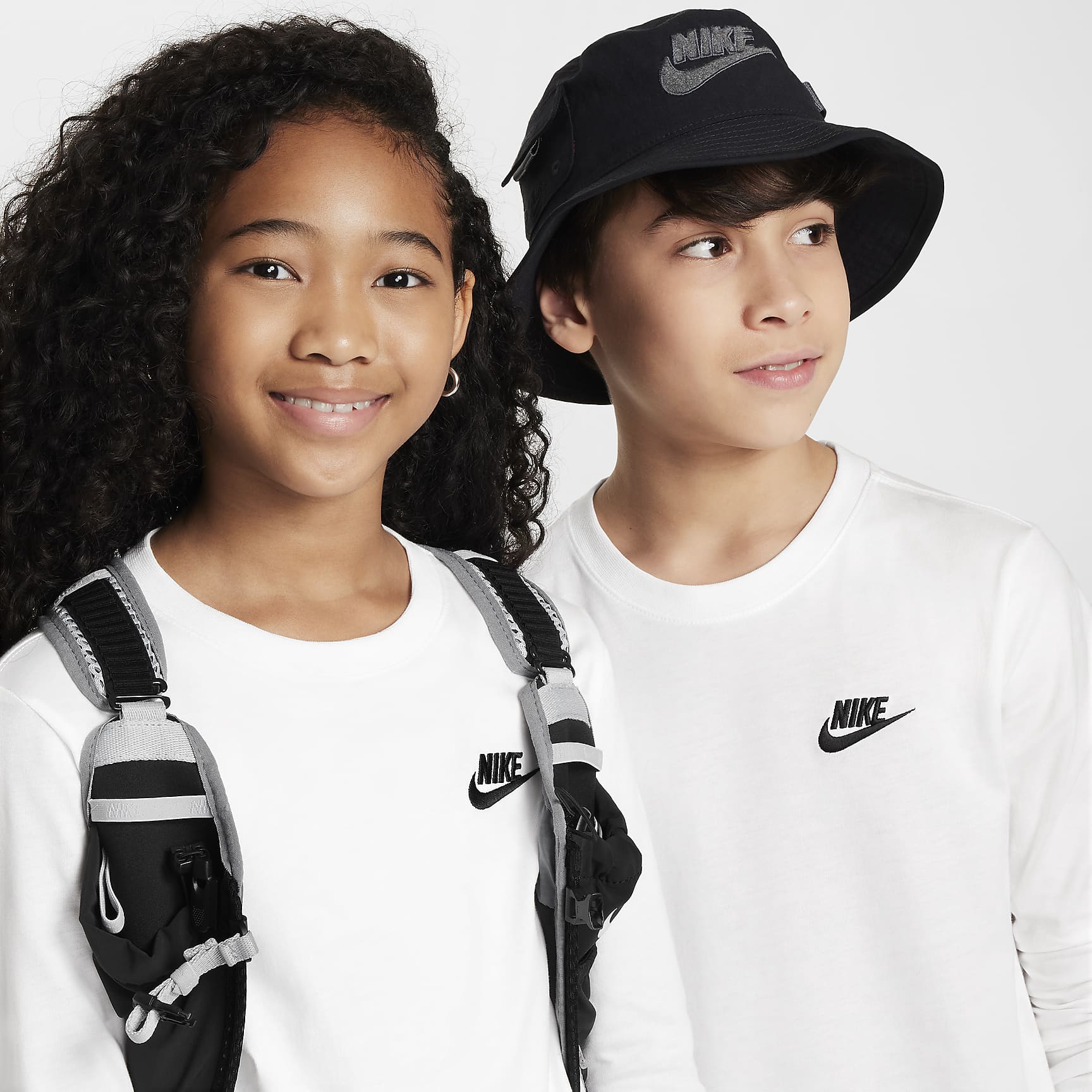 Nike Sportswear Big Kids' Long-Sleeve T-Shirt