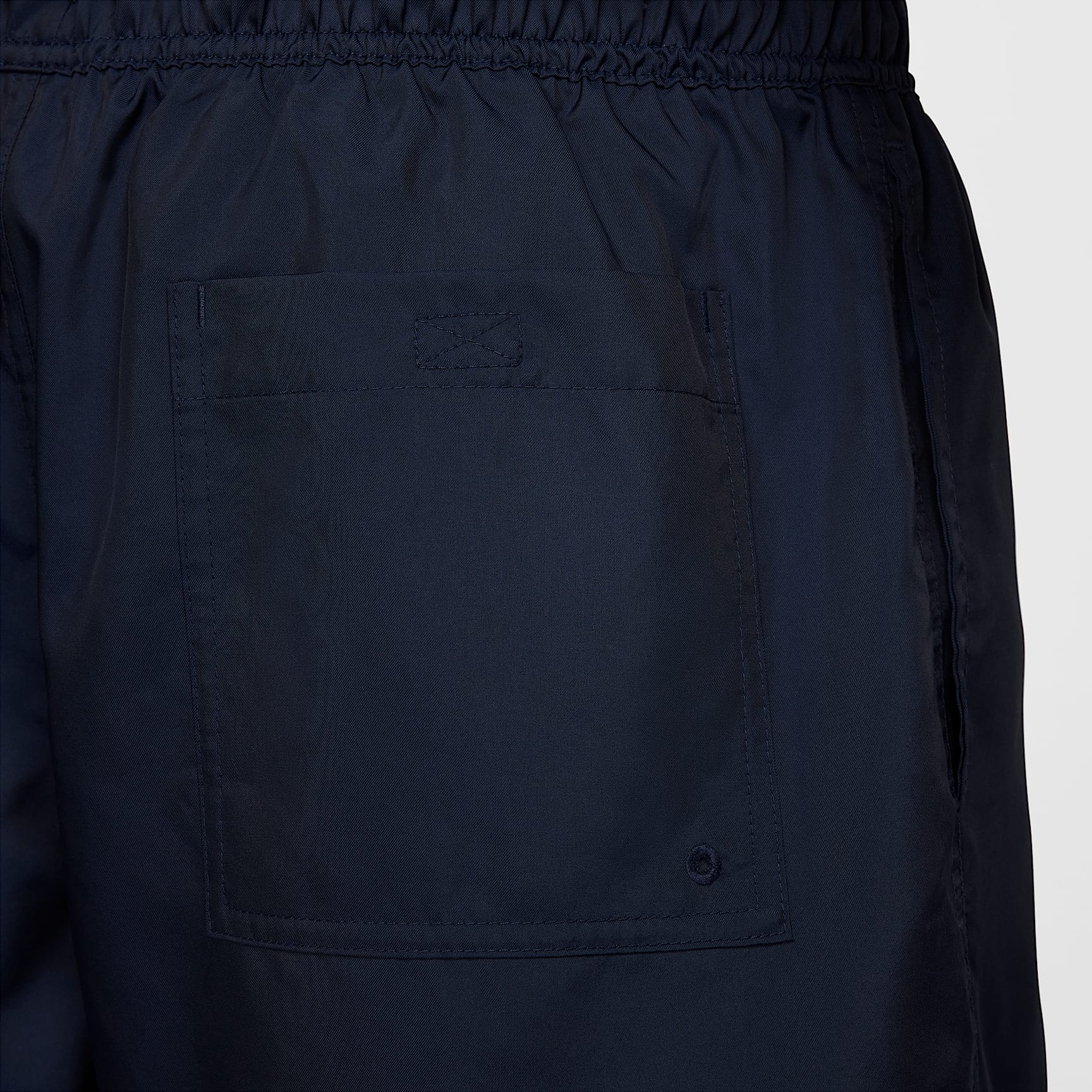 Nike Club Men's Woven Flow Shorts