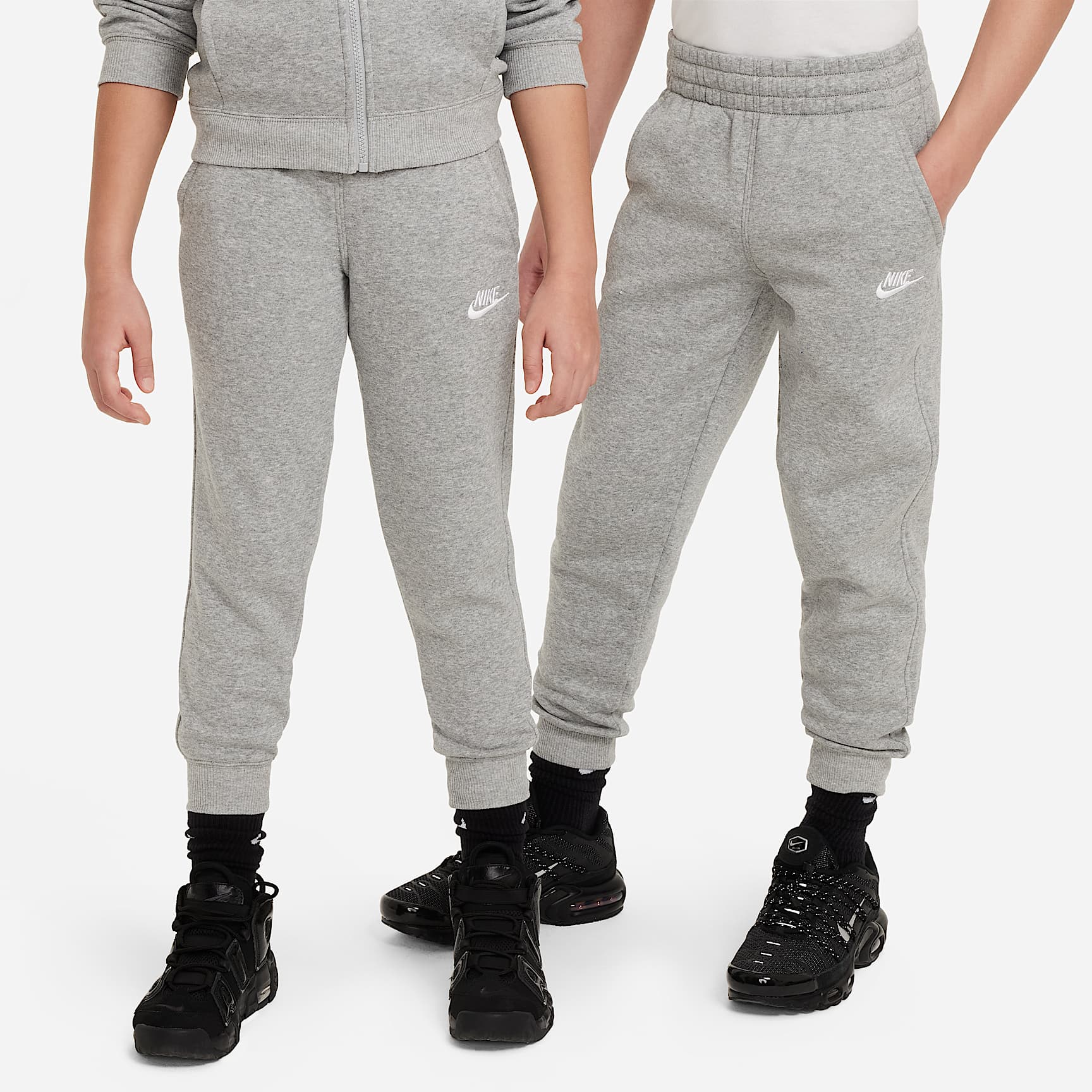 Nike Sportswear Club Fleece Big Kids' Tracksuit
