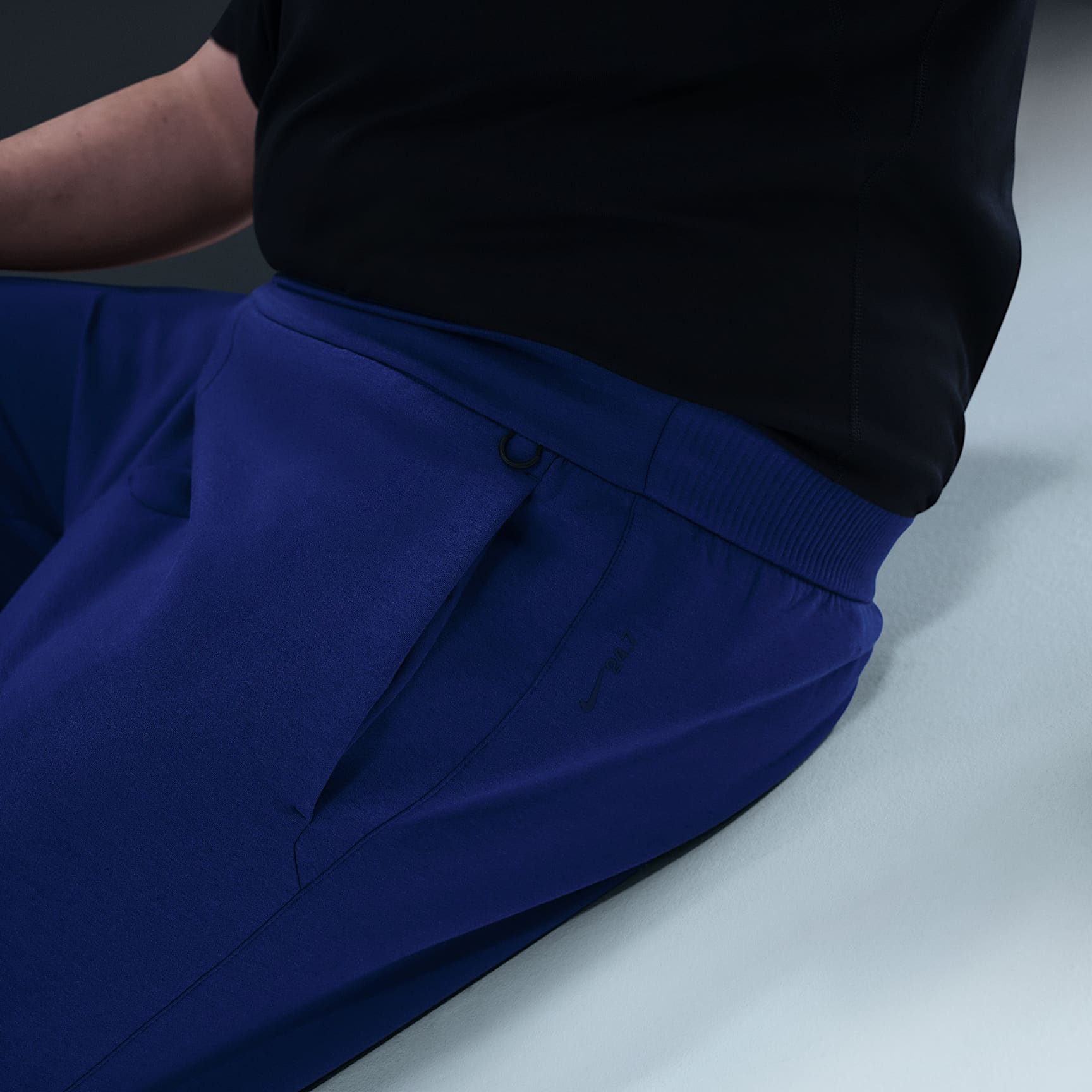Nike 24.7 ImpossiblySoft Men's Dri-FIT Pants