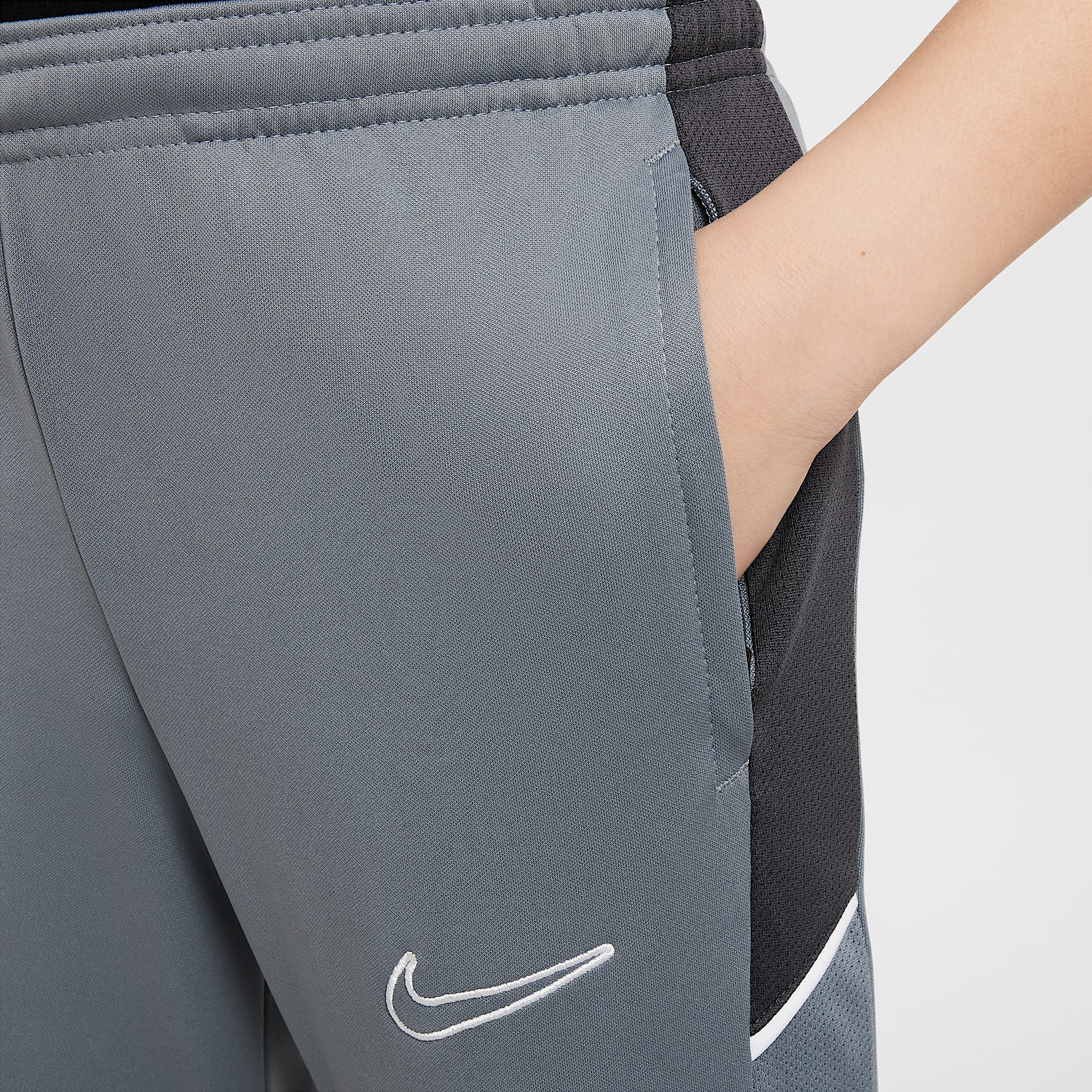 Nike Academy Big Kids' Dri-FIT Soccer Pants