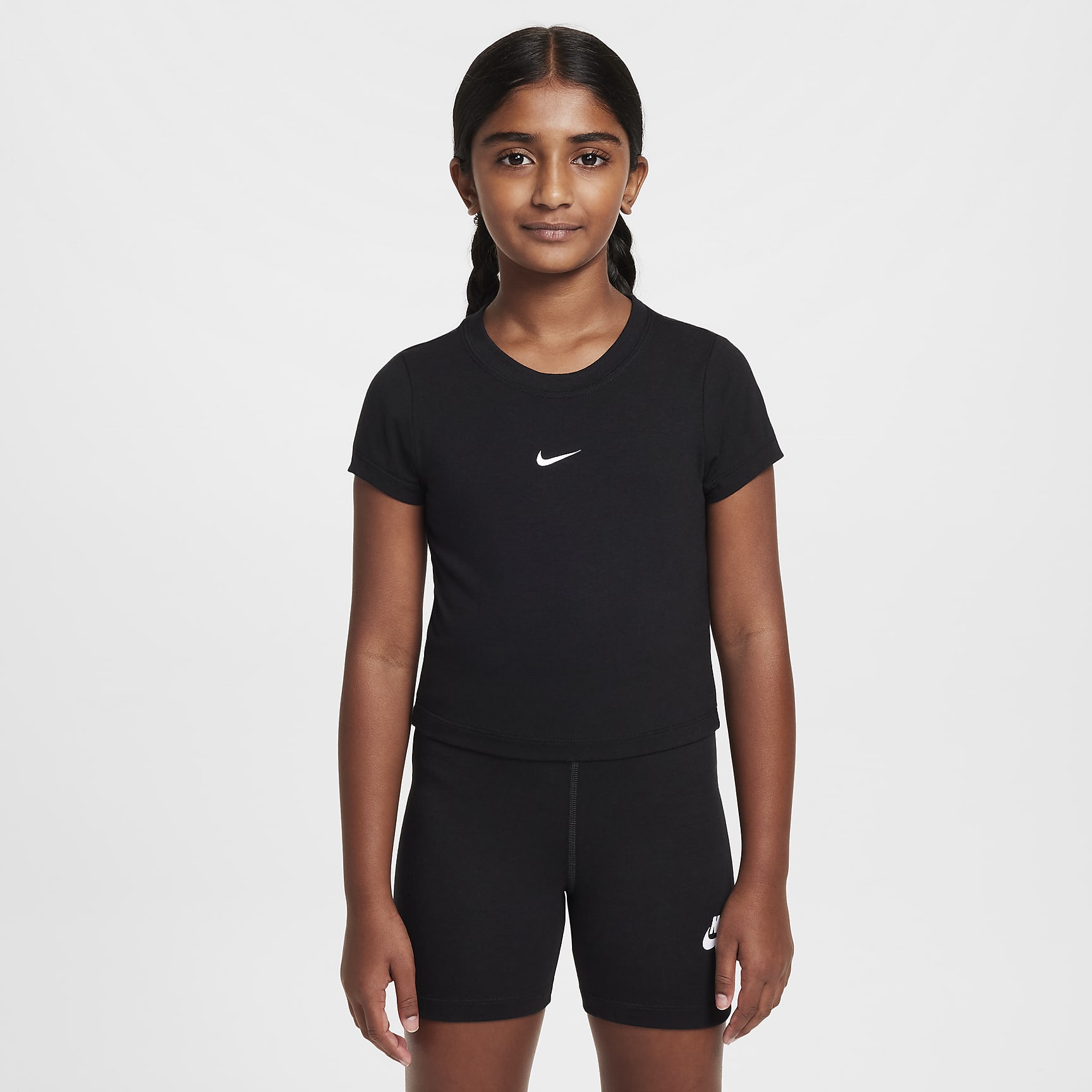 Nike Sportswear Big Kids' (Girls') Cropped T-Shirt