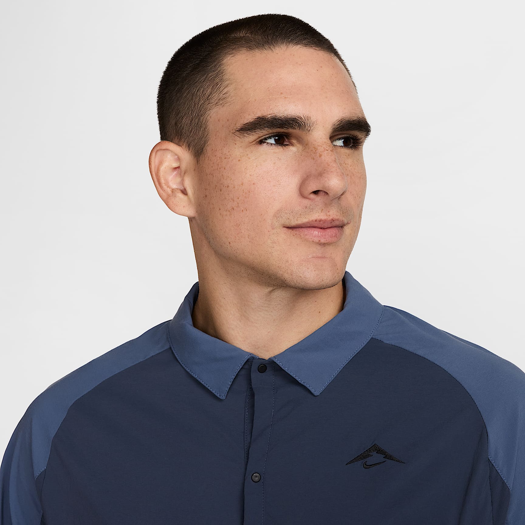 Nike Trail Men's Dri-FIT ADV UV Running Shirt Jacket