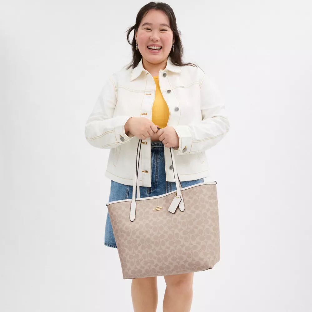 Сумка COACH City Tote Bag In Signature Canvas