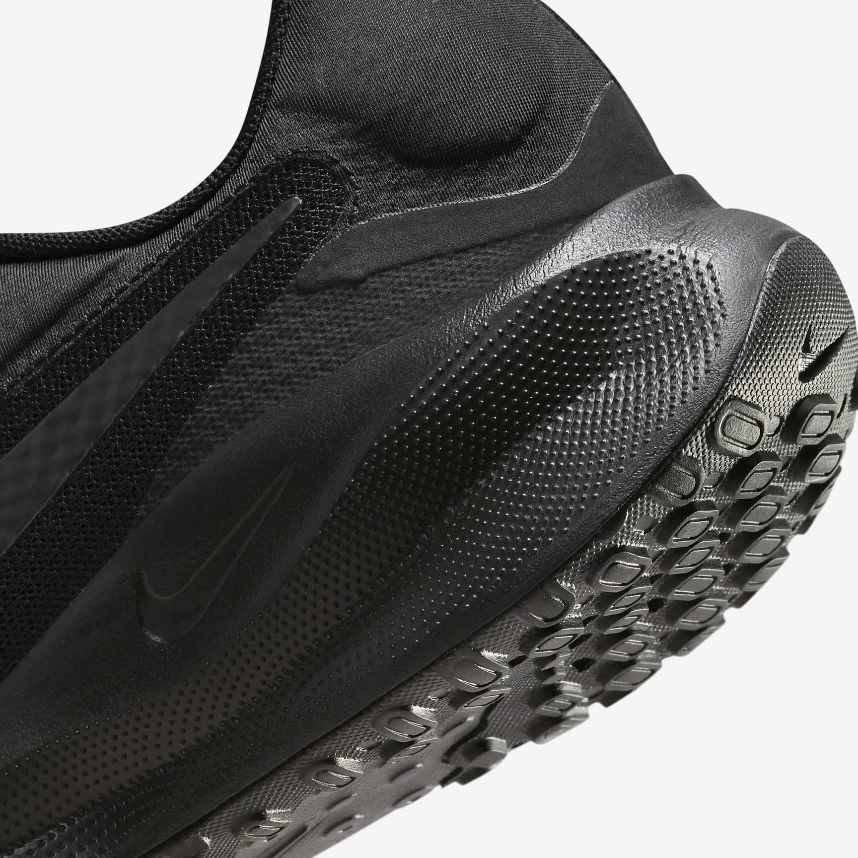 Nike Revolution 7 Men's Road Running Shoes (Extra Wide)