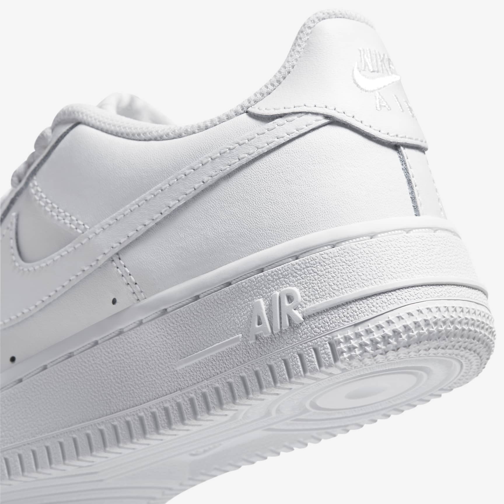 Nike Air Force 1 LE Big Kids' Shoes