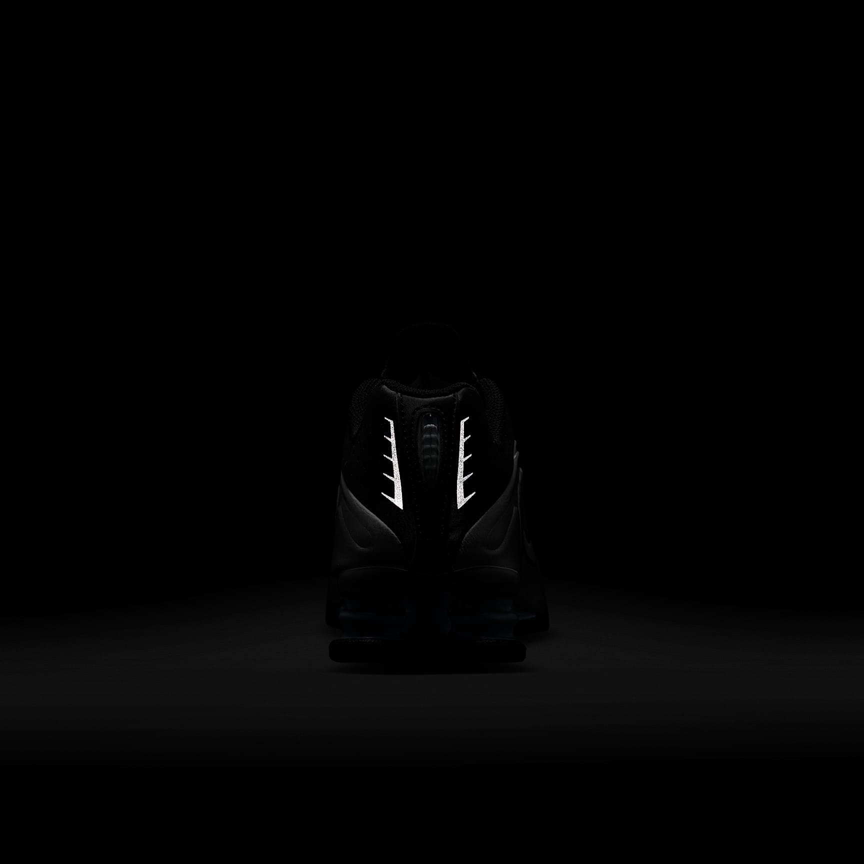 Nike Shox R4 Big Kids' Shoes