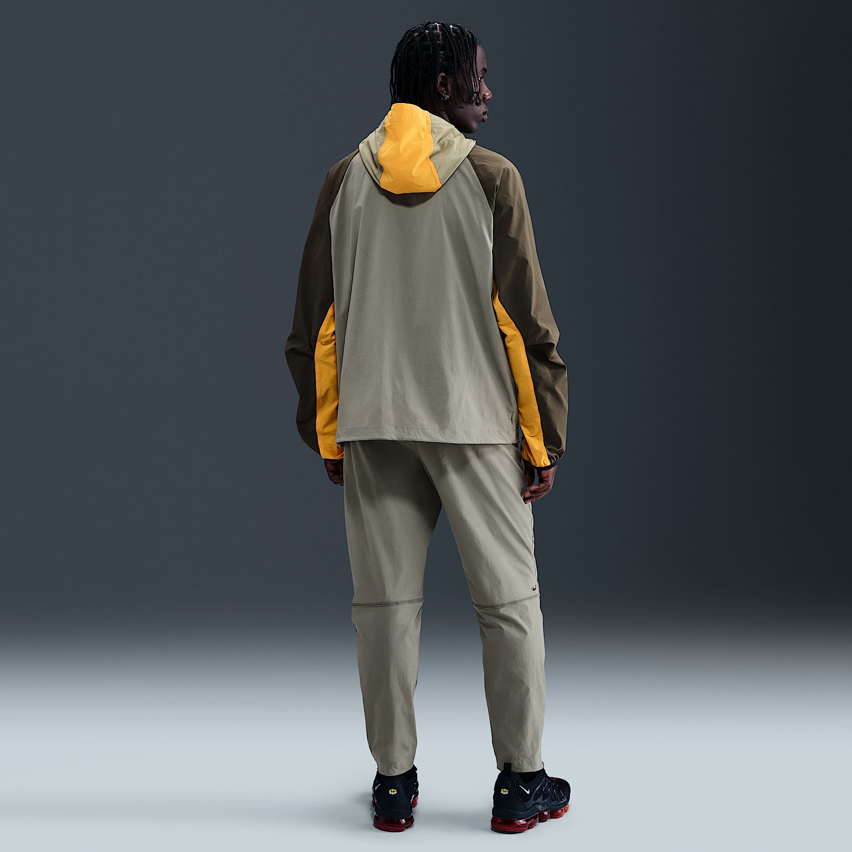 Nike Tech Men's Woven Windrunner Full-Zip Jacket
