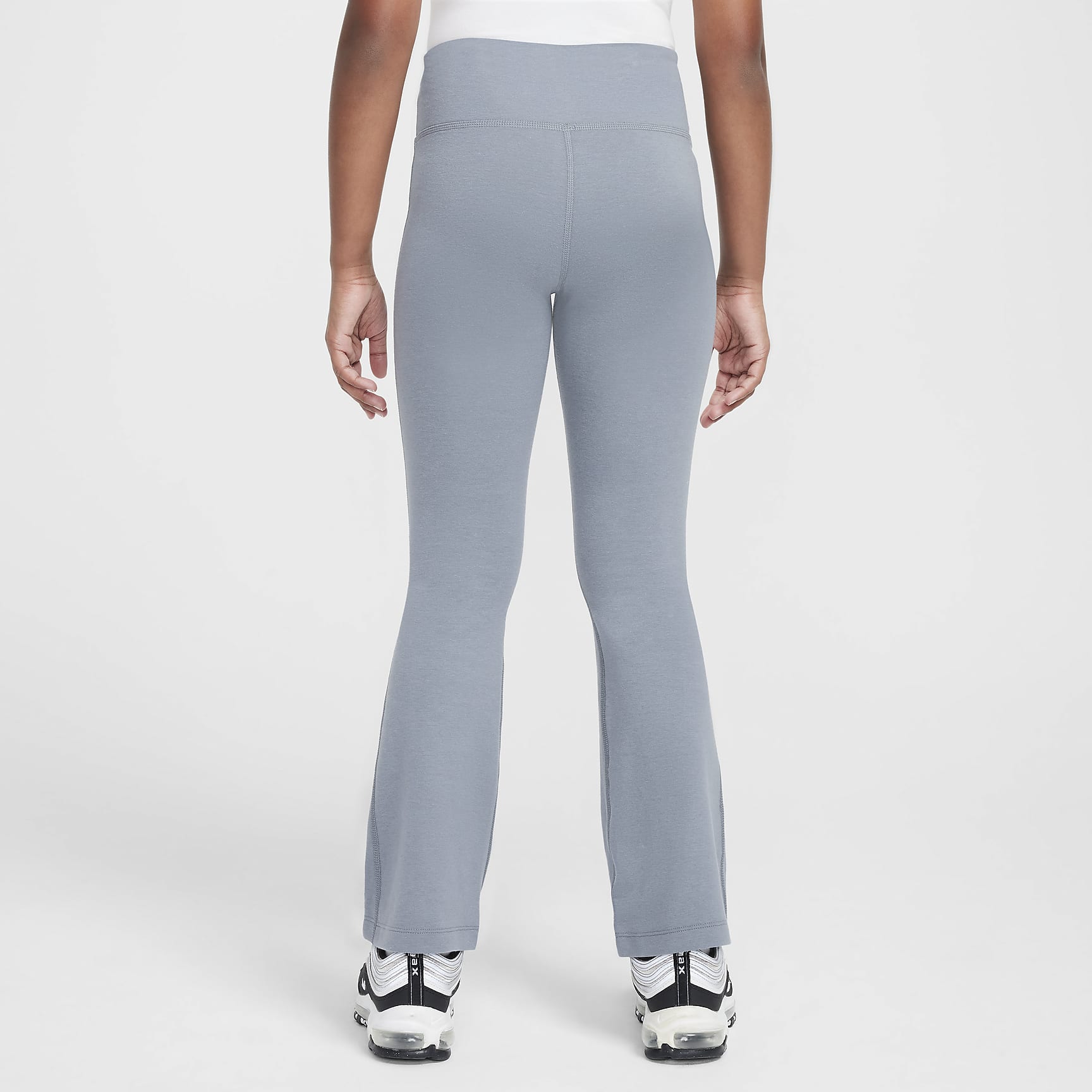 Nike Sportswear Classic Girls' High-Waisted Flared Leggings