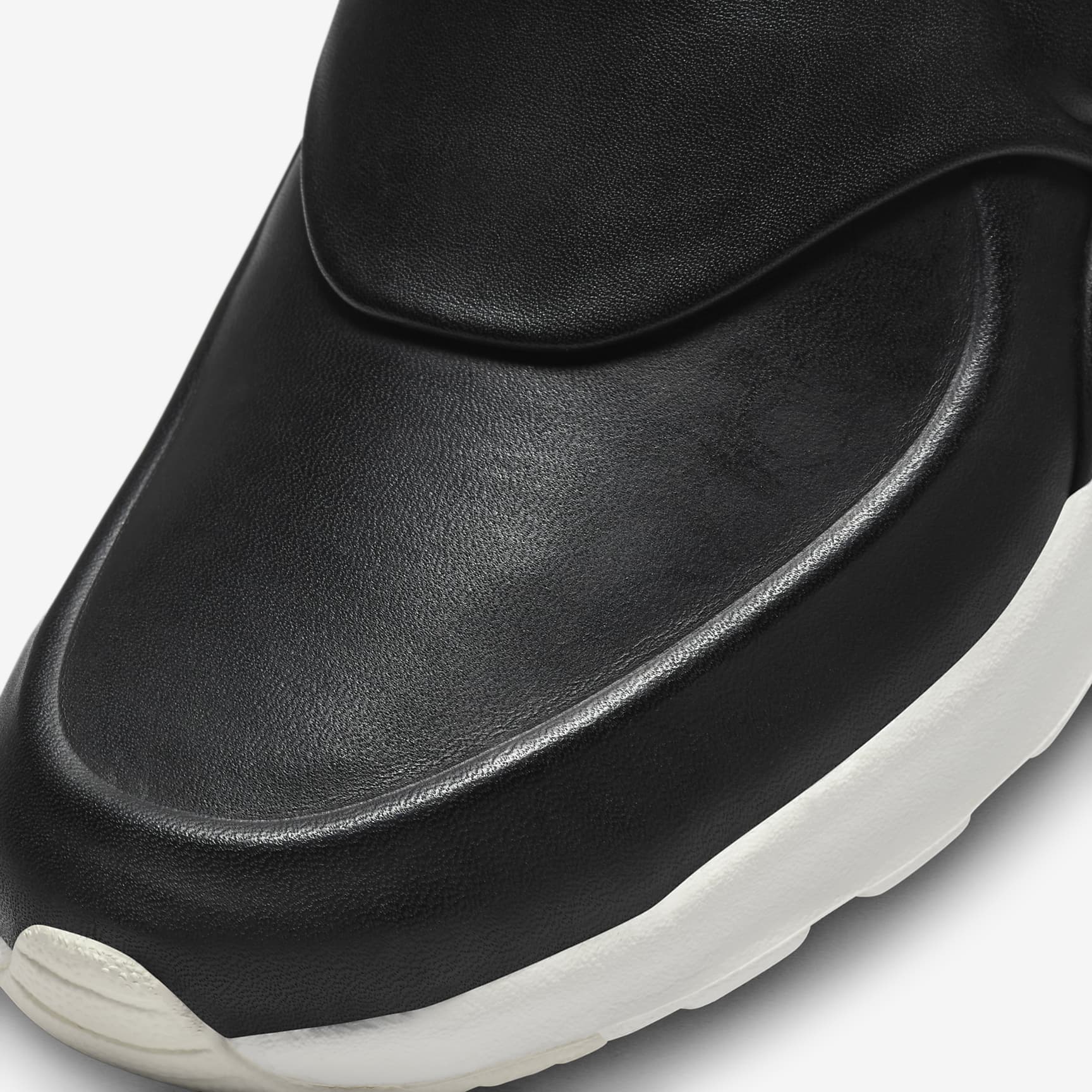 Nike Air Max Thea Mid Women's Shoe