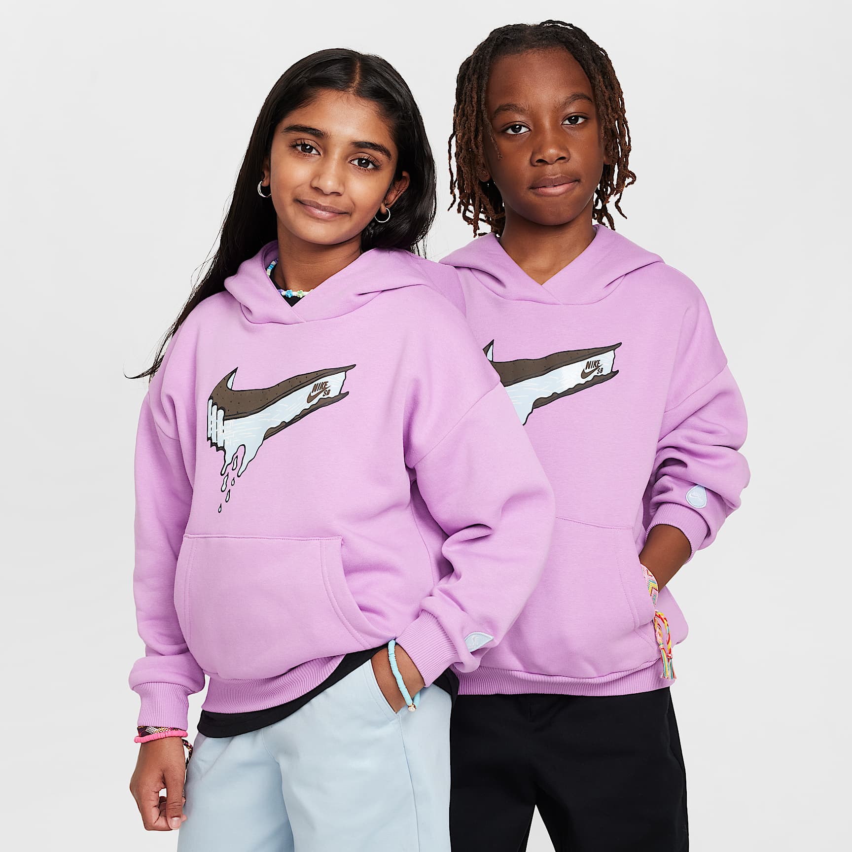 Nike SB EasyOn Big Kids' Oversized Pullover Skate Hoodie