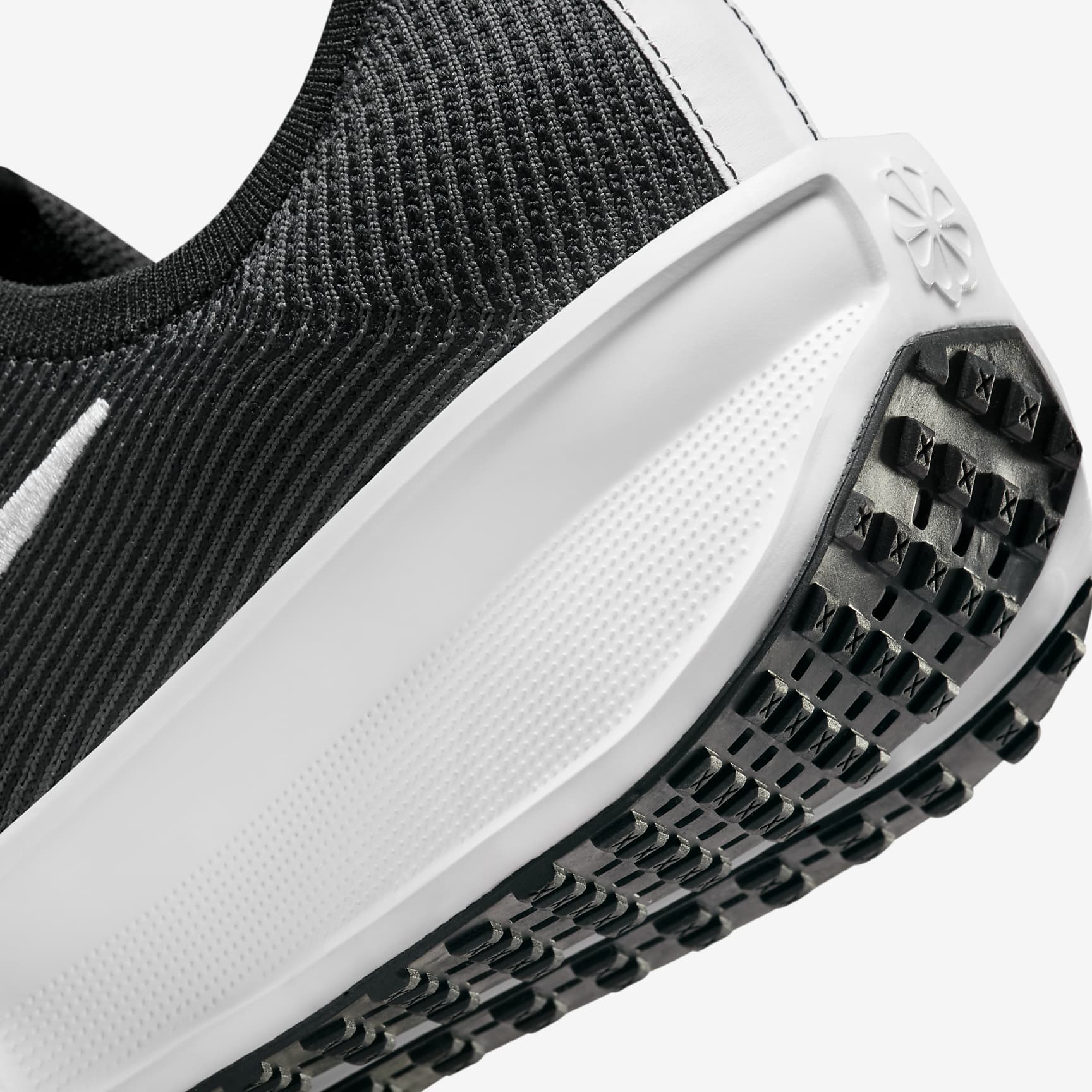 Nike Interact Run Men's Road Running Shoes