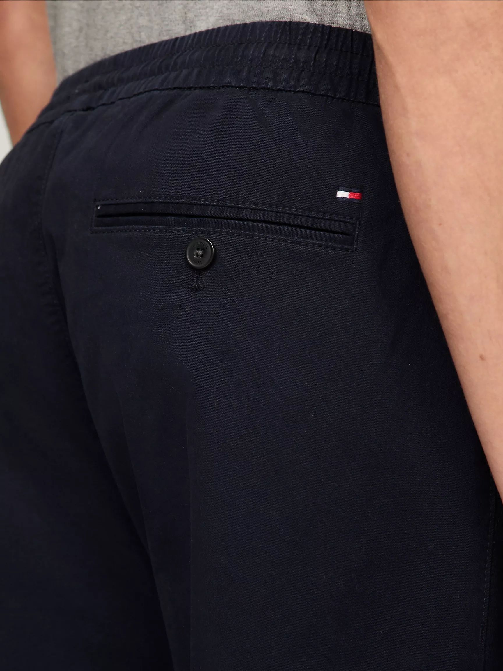 Мужские брюки Tommy Hilfiger, Окрашенные свободные зауженные брюки чинос